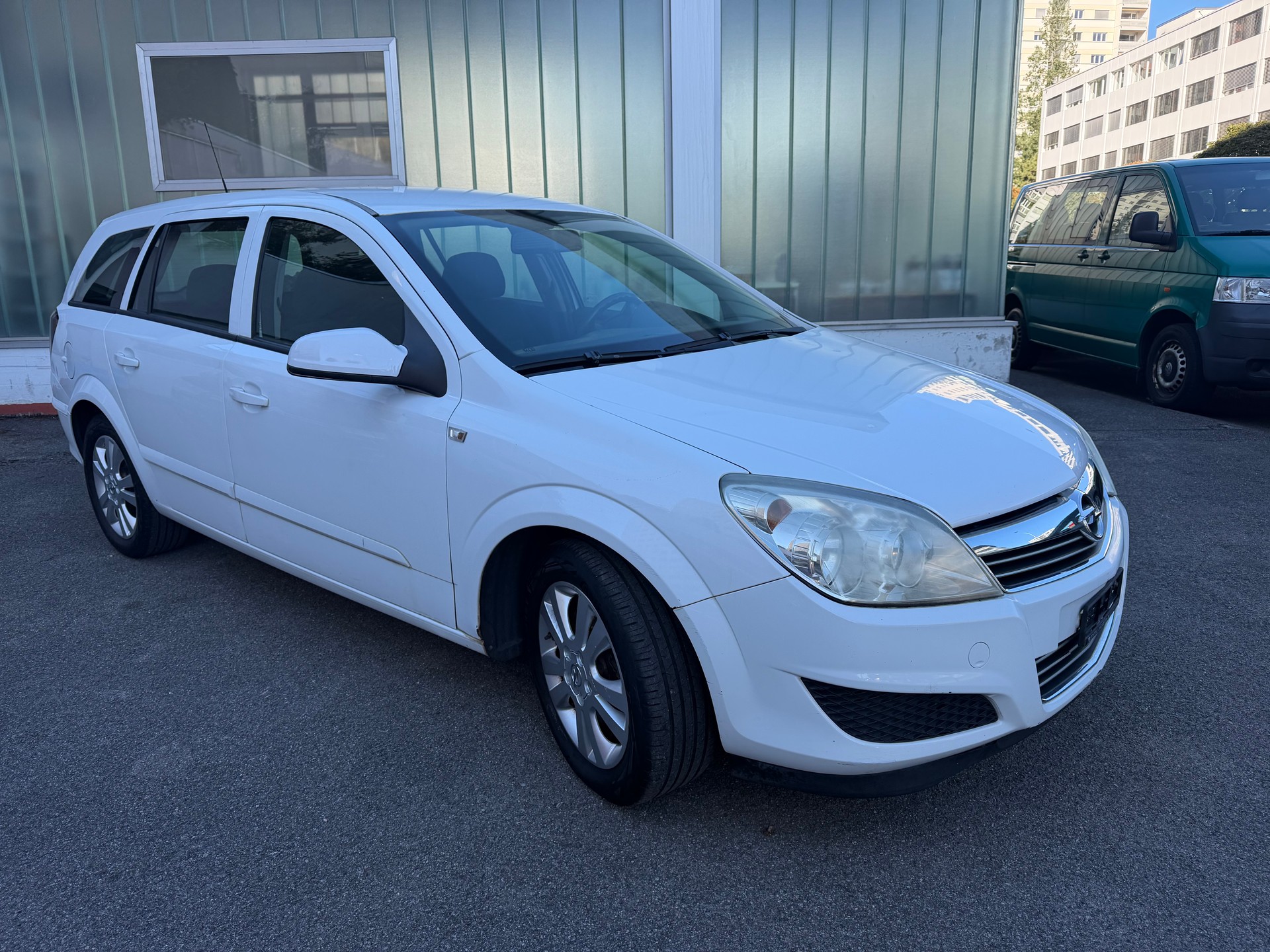 OPEL Astra Caravan 1.7 CDTi Cosmo-image-2