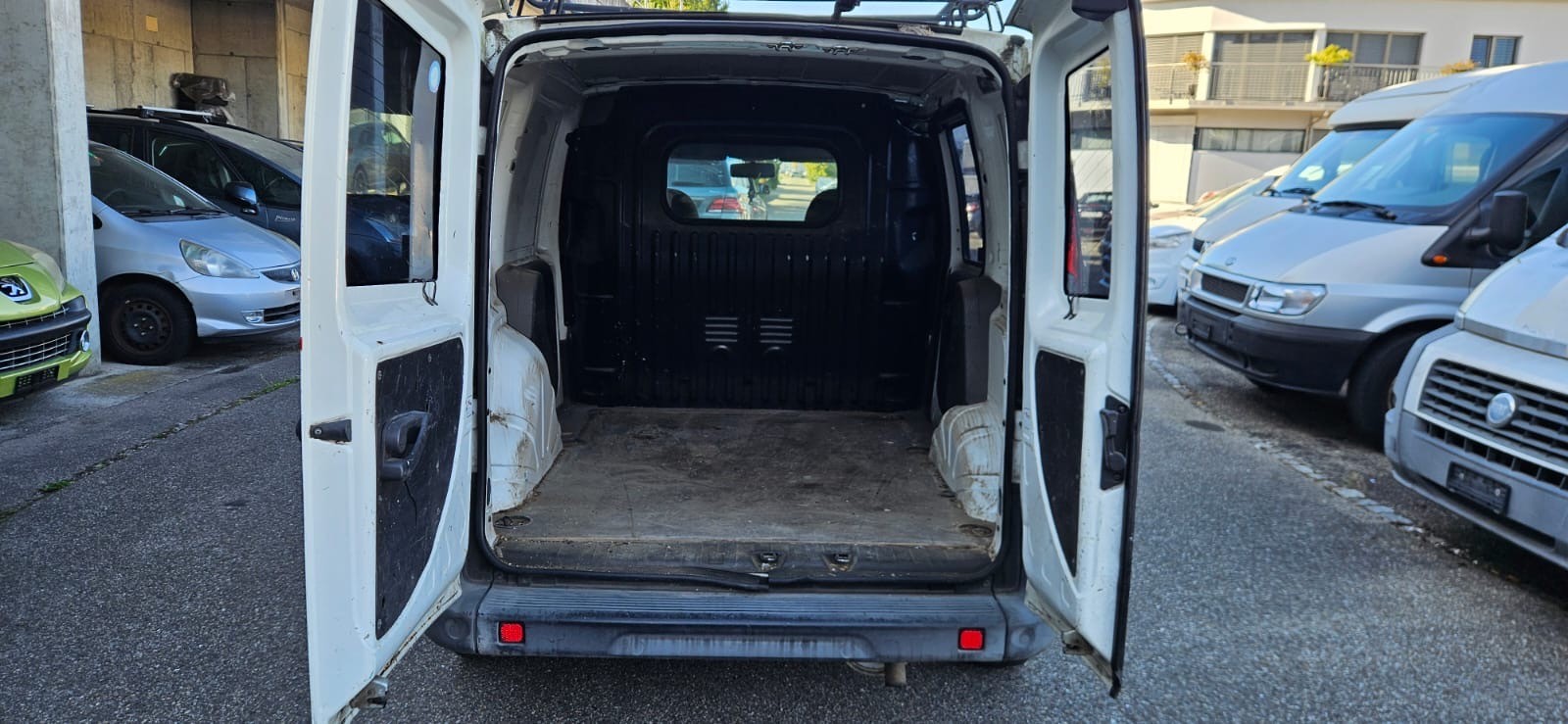 FIAT Doblò 1.3 JTD Cargo Swiss-image-4