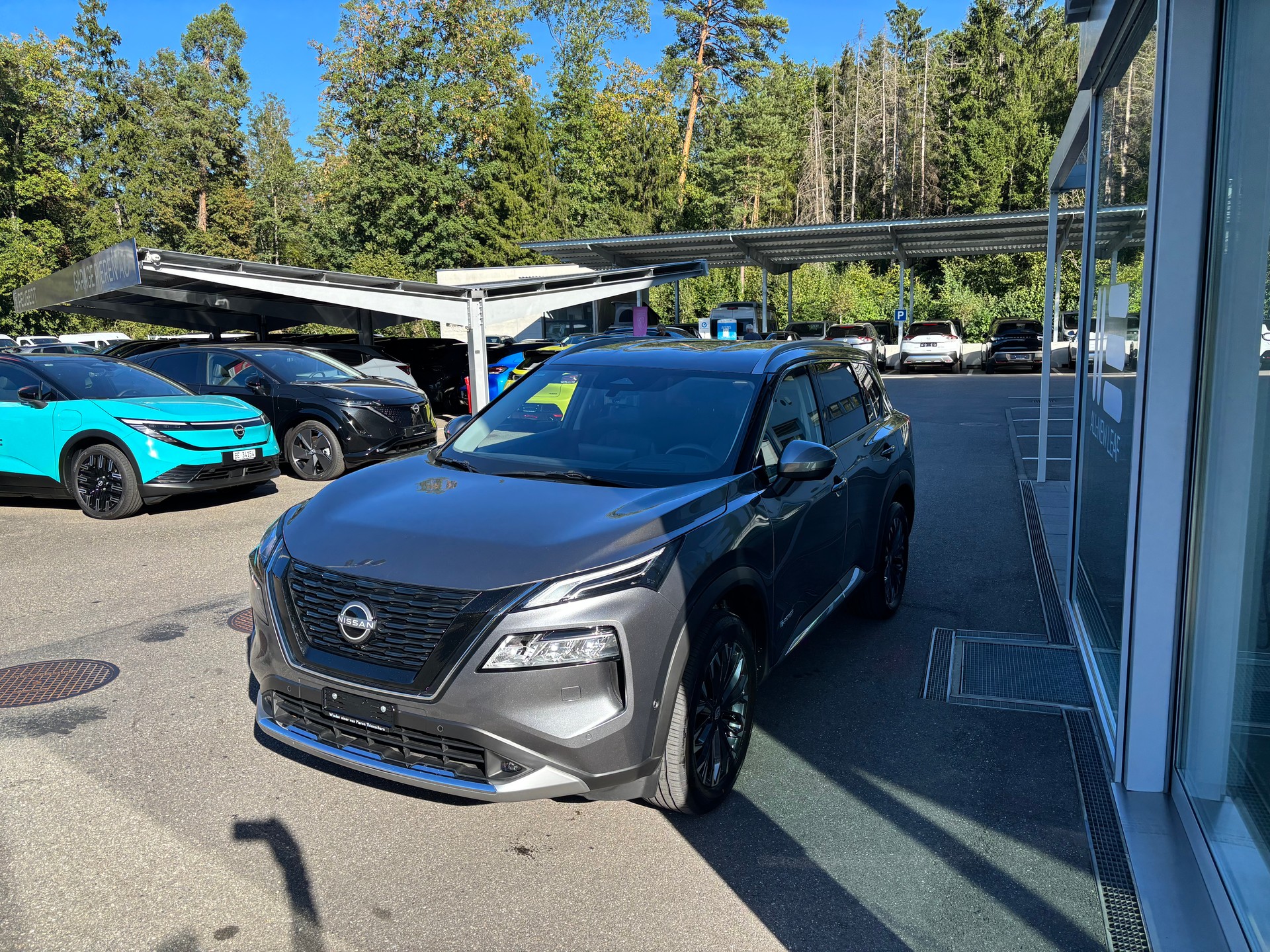 NISSAN X-Trail 1.5e-Pow 4WDTekn-image-1