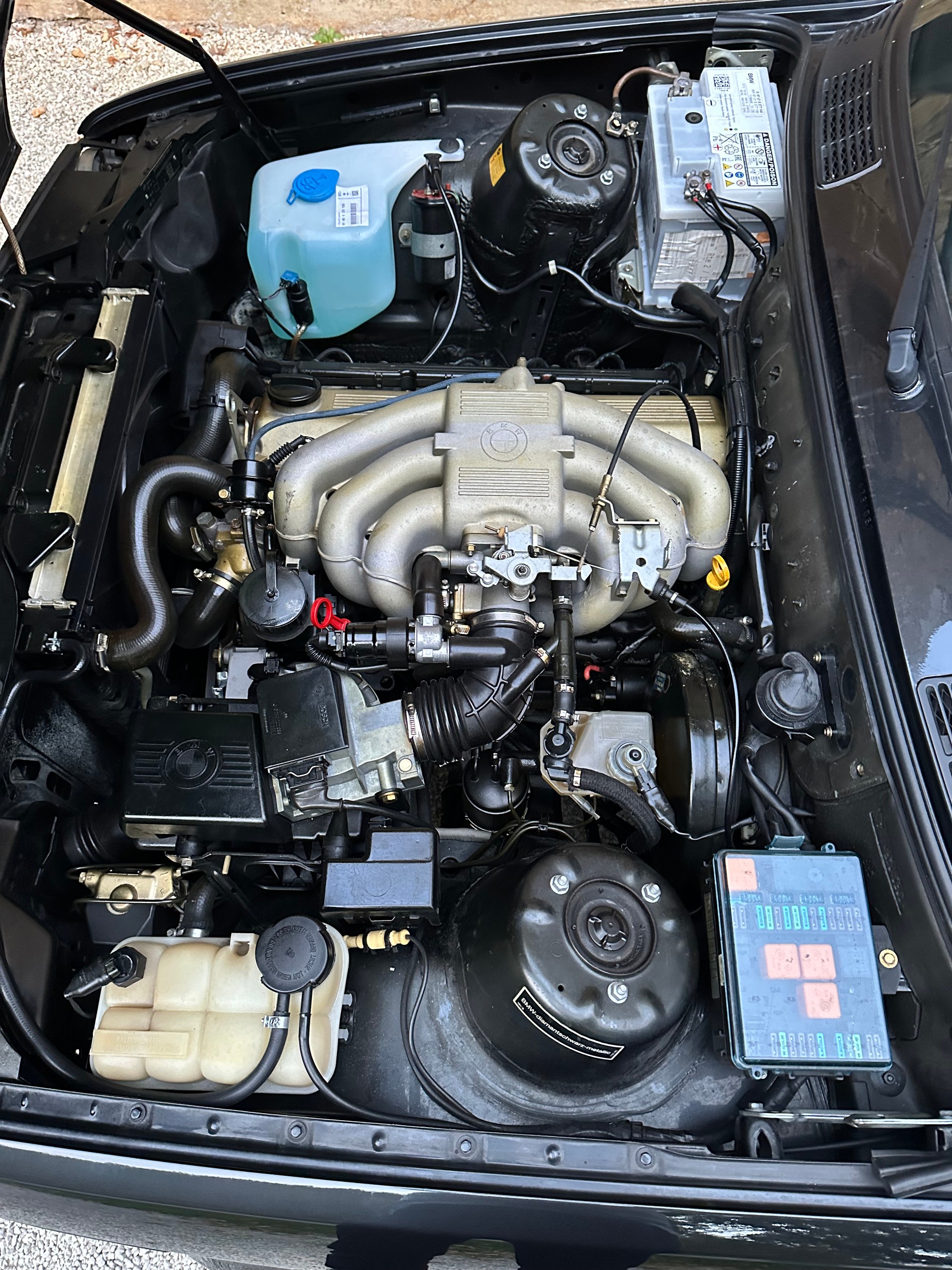 BMW 320i Touring-image-3