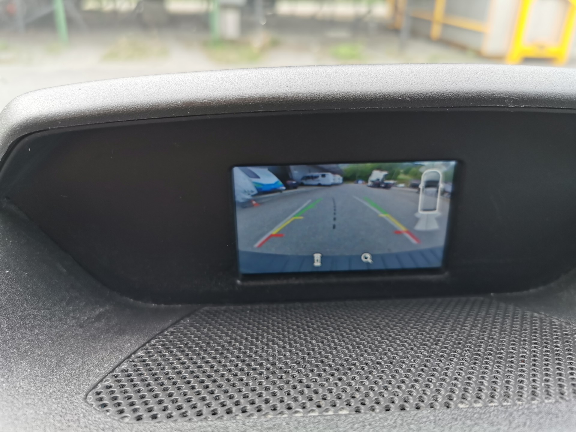 FORD Transit 350 L3-image-10