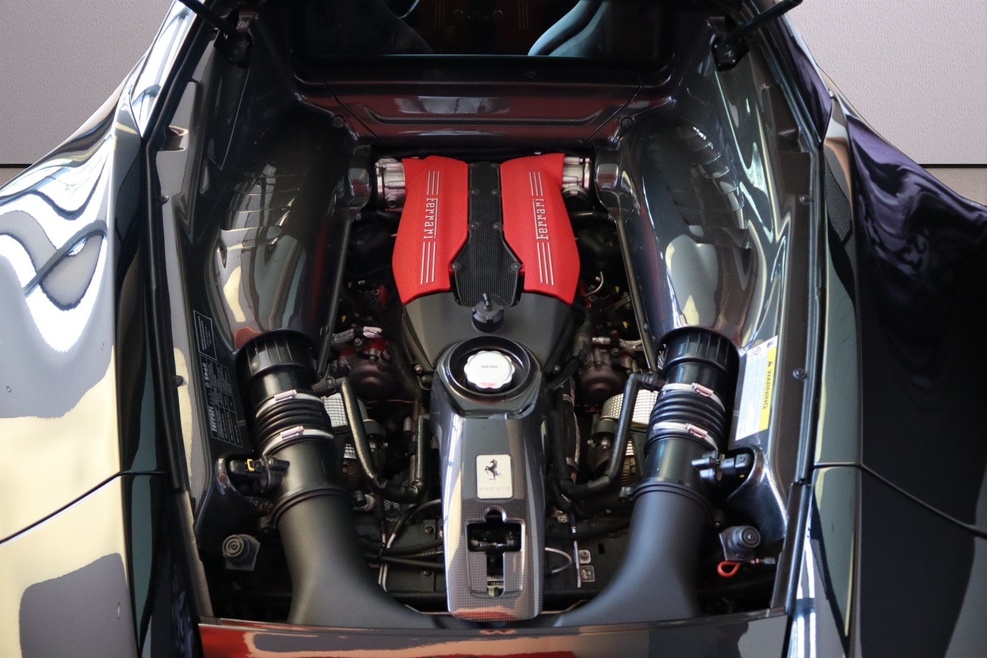 FERRARI 488 GTB 3.9 V8-image-22