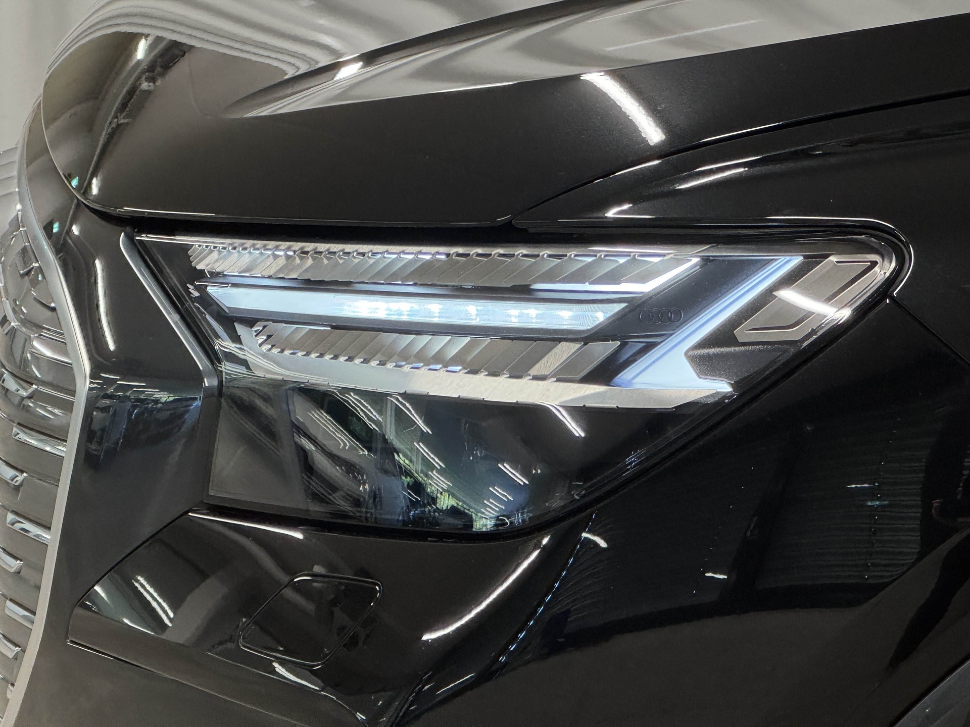 AUDI Q4 Sportback e-tron 50 quattro-image-7