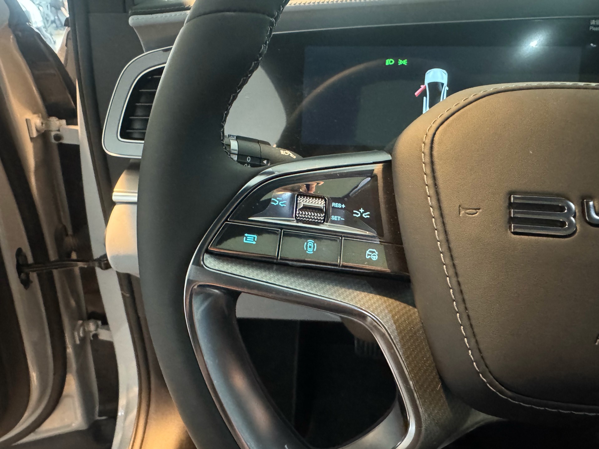 BYD Sealion 7 91,3 kWh Excellence AWD-image-16