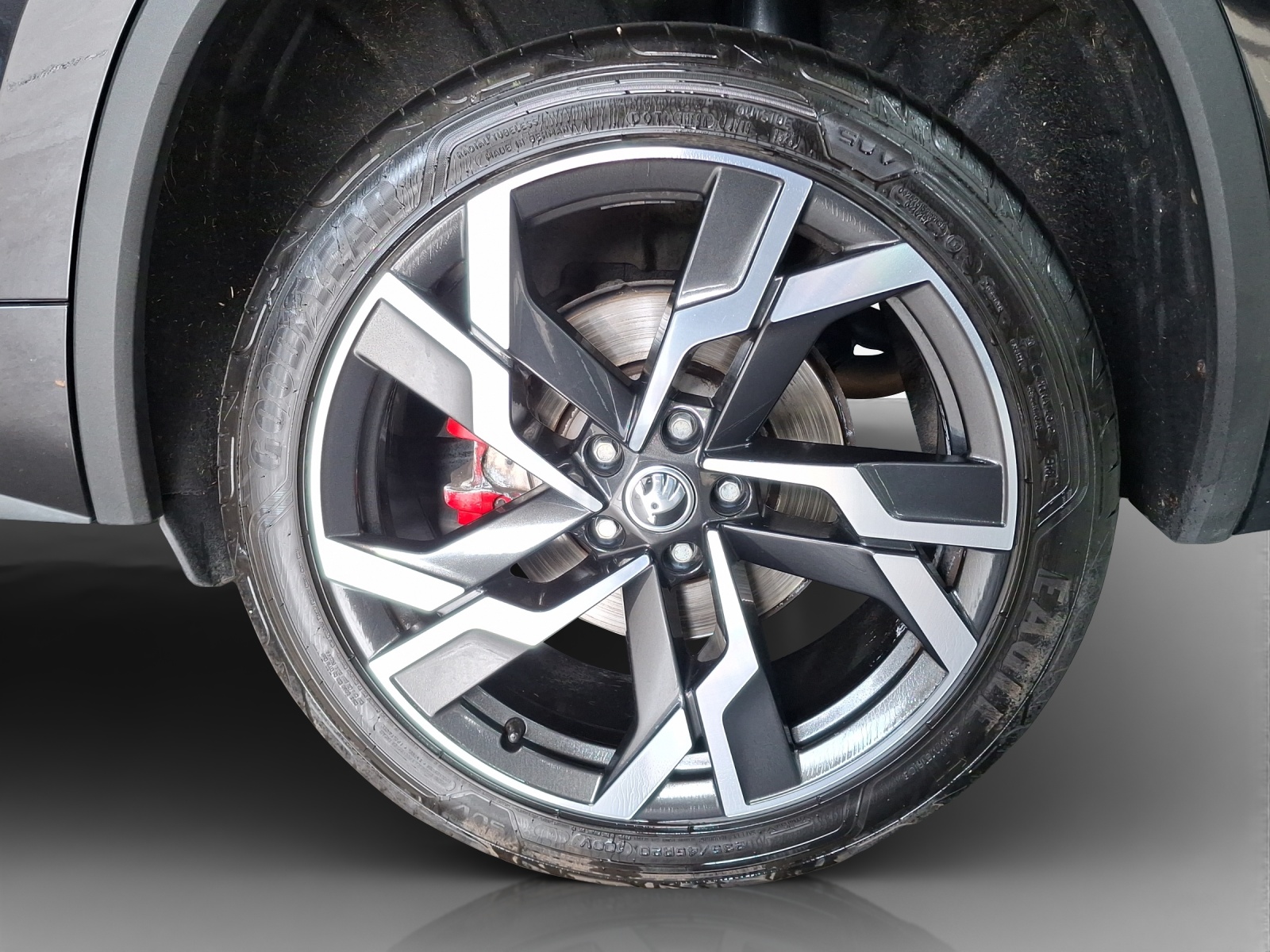 SKODA Kodiaq 2.0 TSI 4x4 RS-image-13