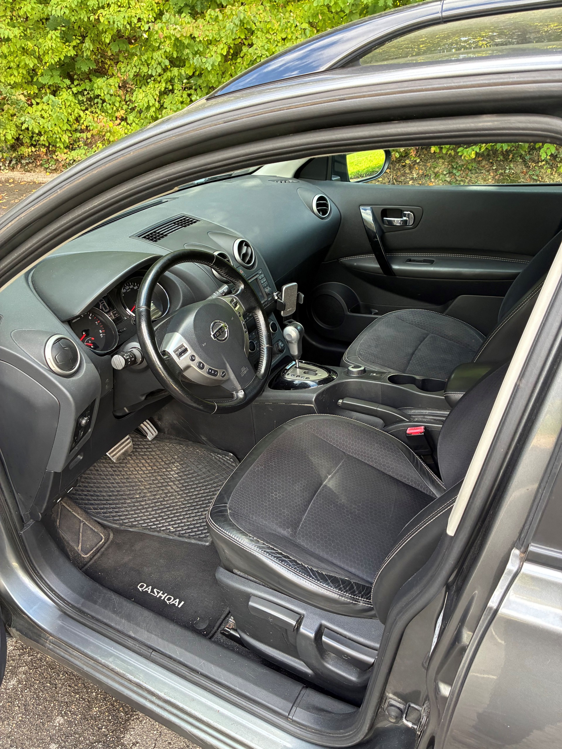 NISSAN Qashqai 2.0 4WD tekna XTronic CVT-image-3