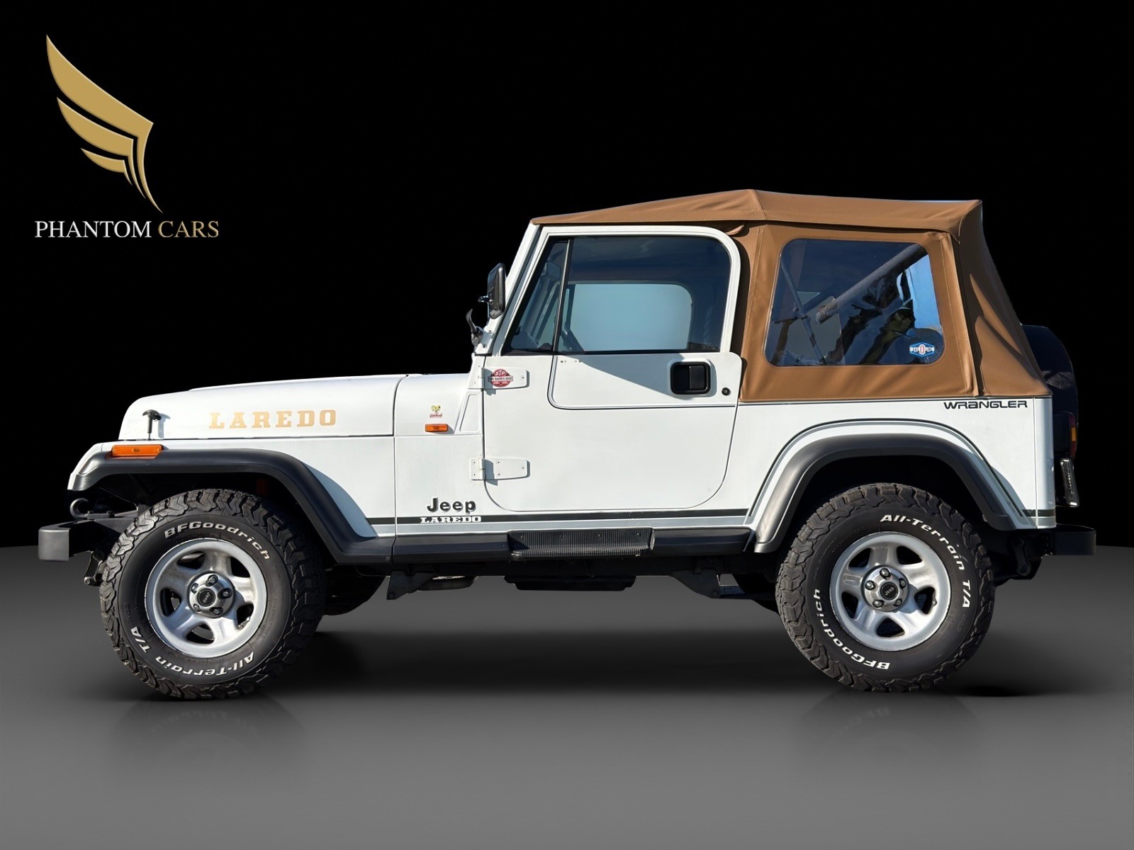 JEEP Wrangler 4.0 Laredo-image-4