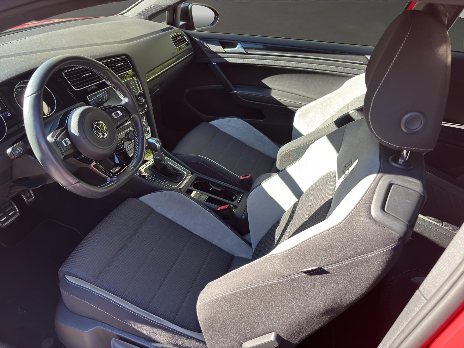 VW 2.0 TSI R DSG 4motion-image-5