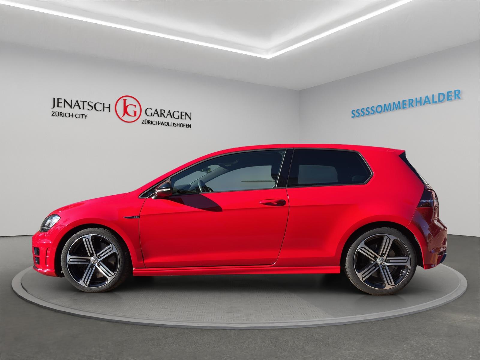 VW Golf VII 2.0 TSI R DSG 4motion-image-1