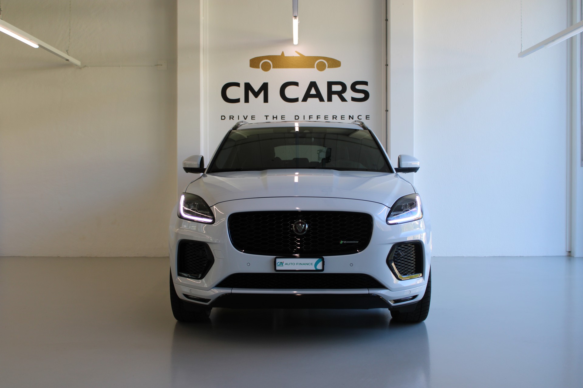 JAGUAR E-Pace 2.0 P300 SE AWD Automatik-image-1