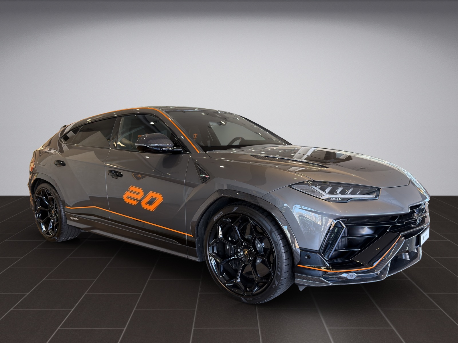 LAMBORGHINI Urus Performante SCV12-image-0