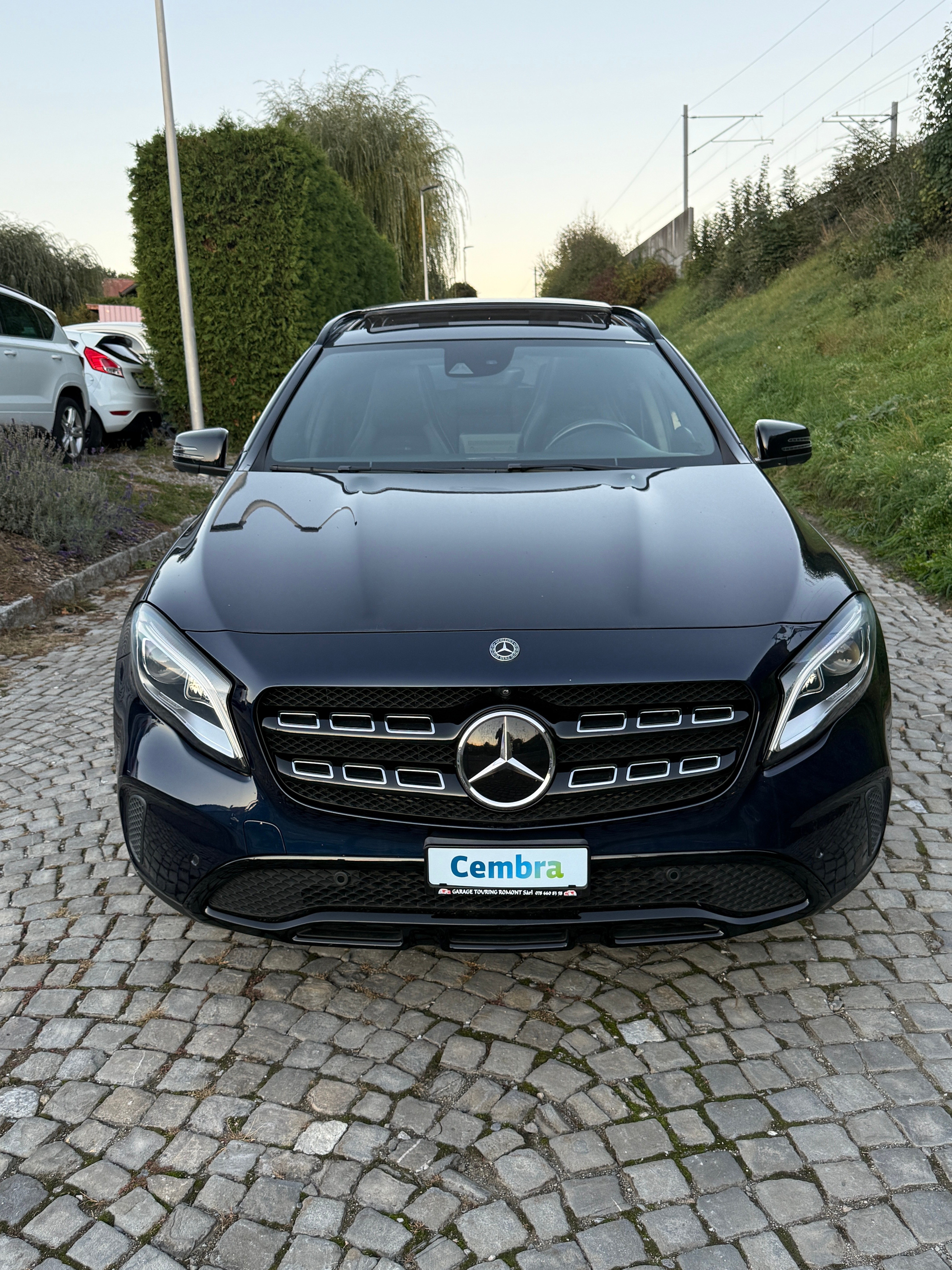 Car photo