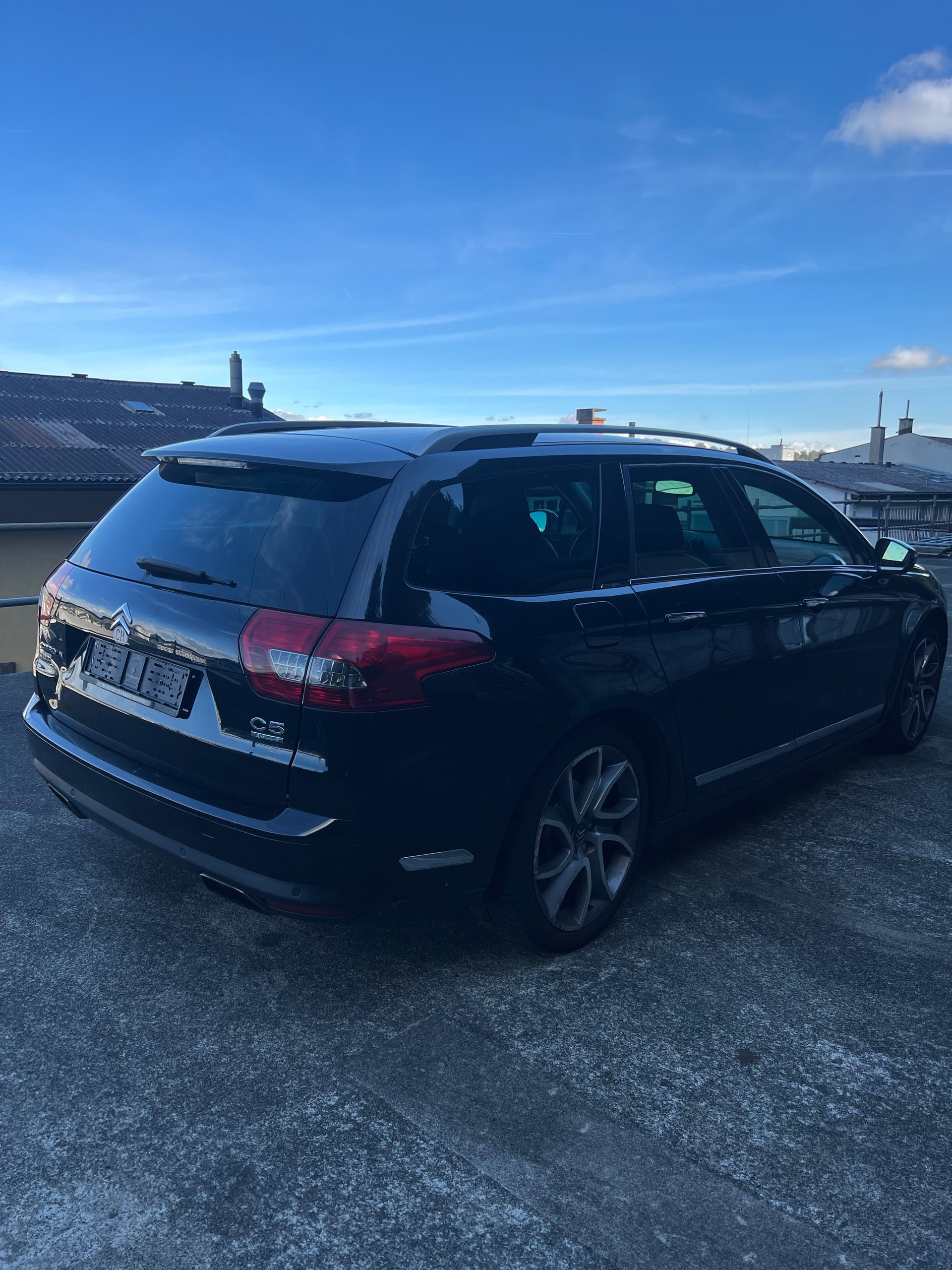 CITROEN C5 Tourer 3.0 HDi V6 Exclusive Automatic-image-3