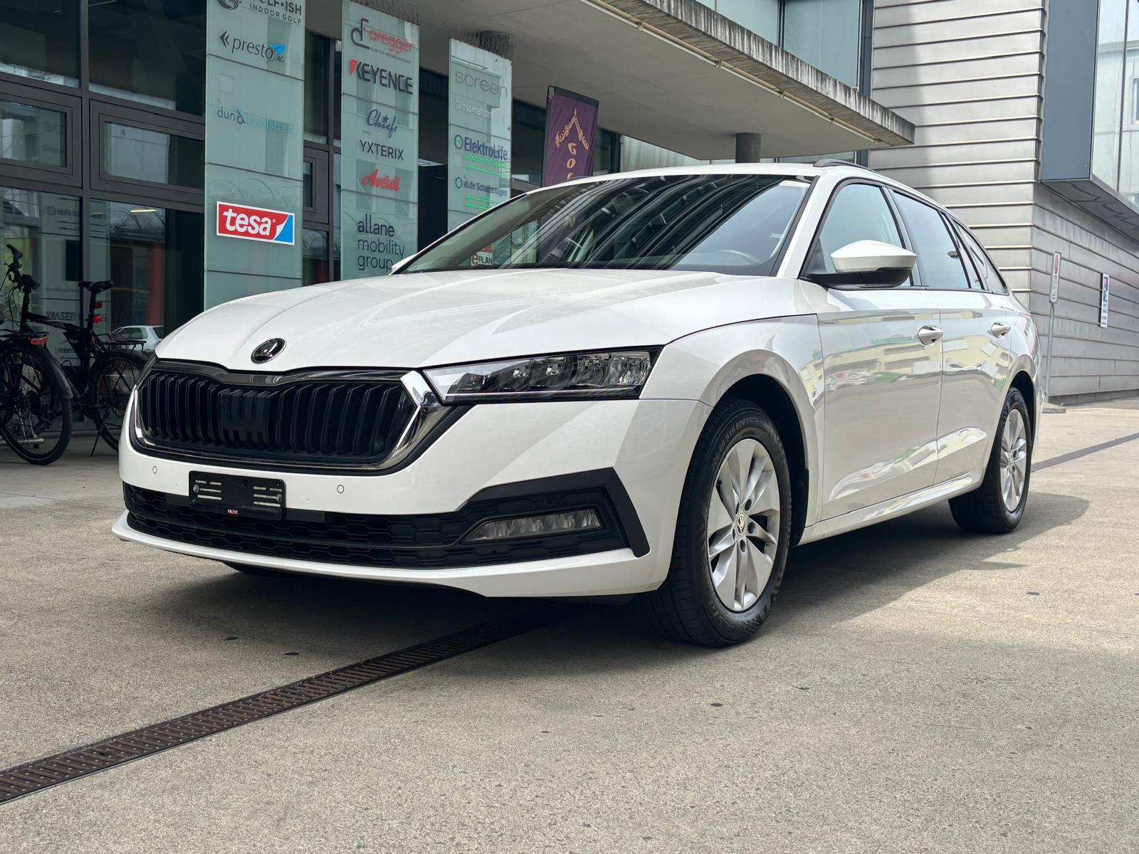 SKODA Octavia Combi 2.0 TDI DSG Ambition 4x4