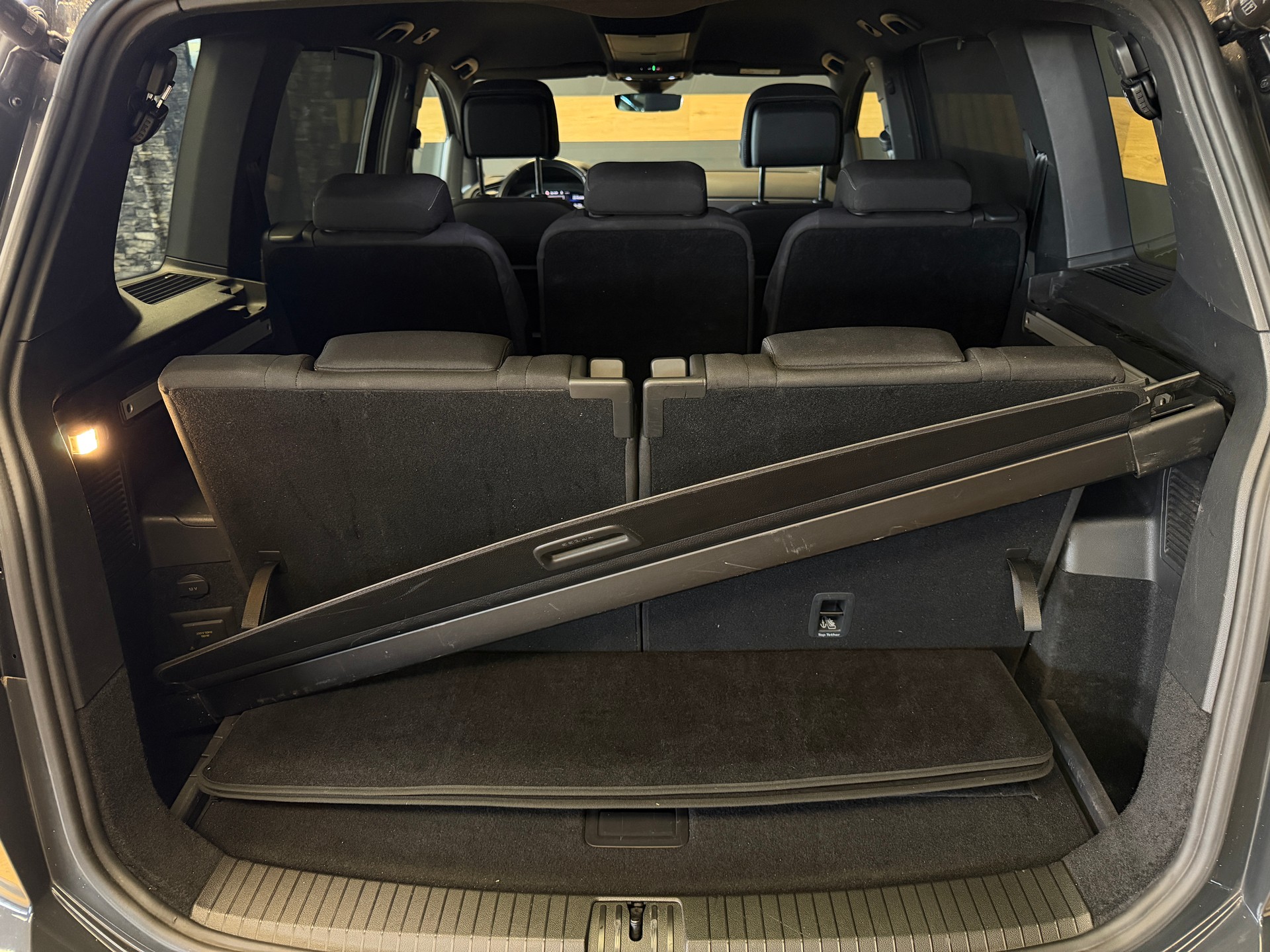 VW Touran 1.5 TSI EVO R-LINE Highline 7. PLATZ DSG-image-6