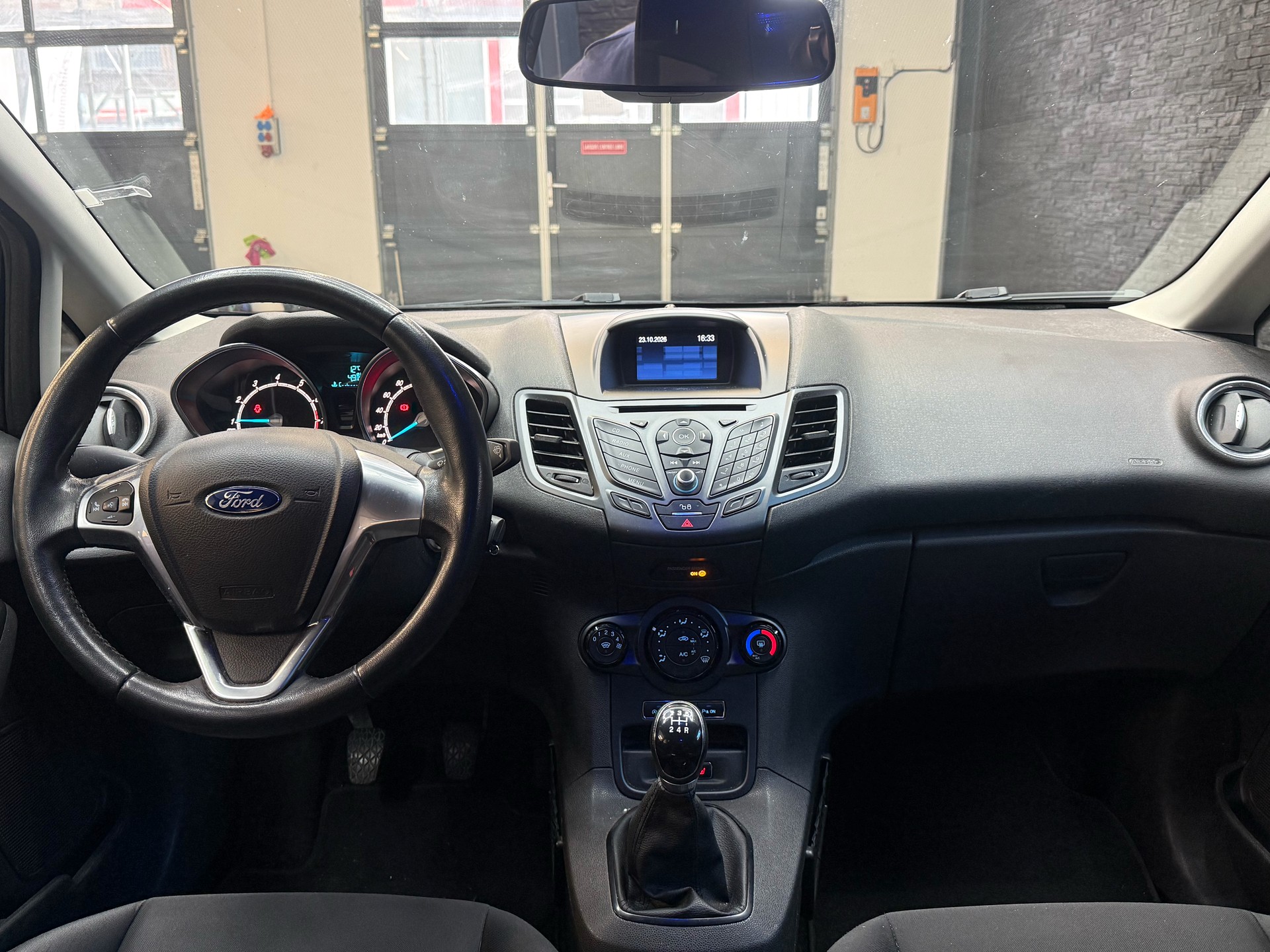 FORD Fiesta 1.0 SCTi Trend-image-5
