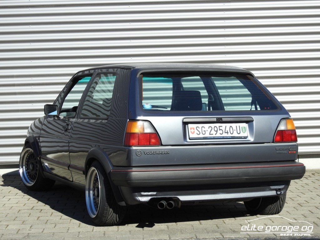 VW Golf GTi-image-4
