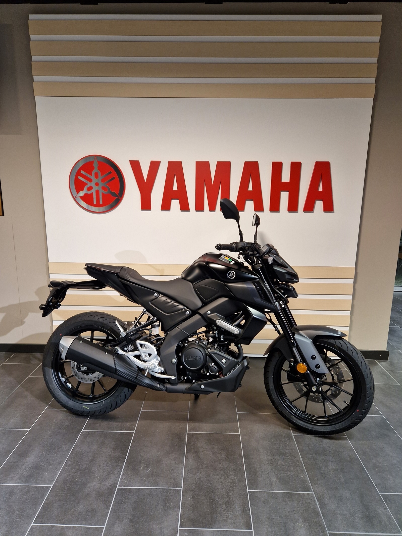 YAMAHA MT-125 ABS