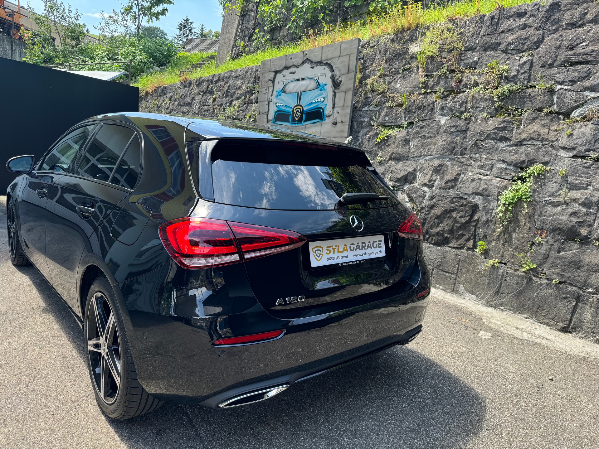 MERCEDES-BENZ A 180 Night Star 7G-DCT-image-6