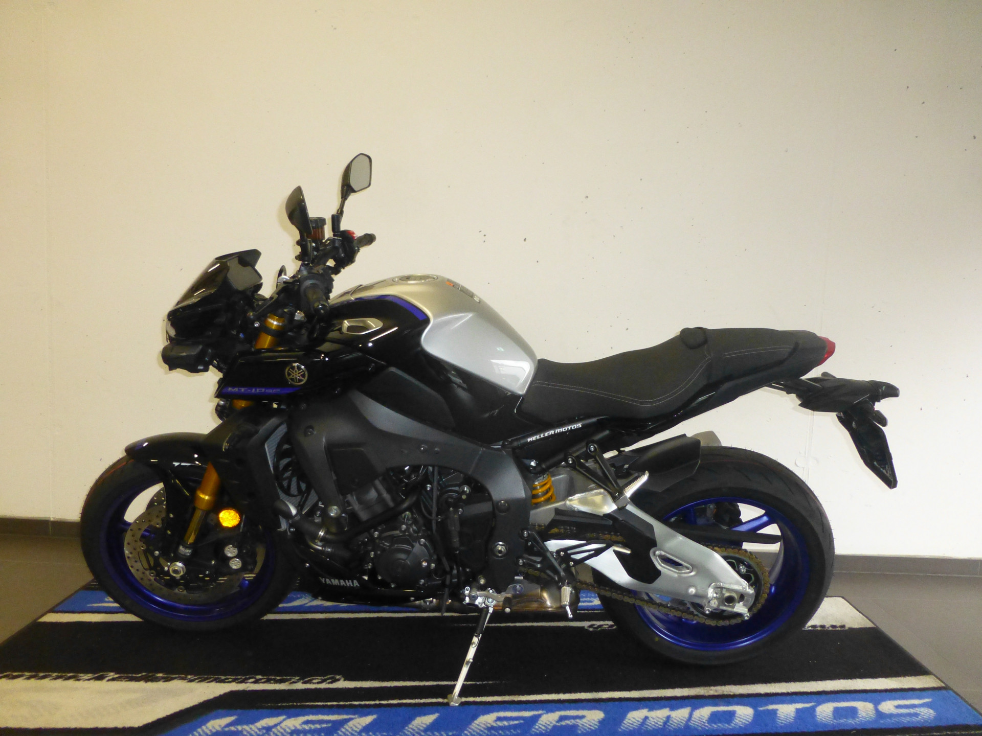 YAMAHA MT-10 SP ABS-showroom-element-1