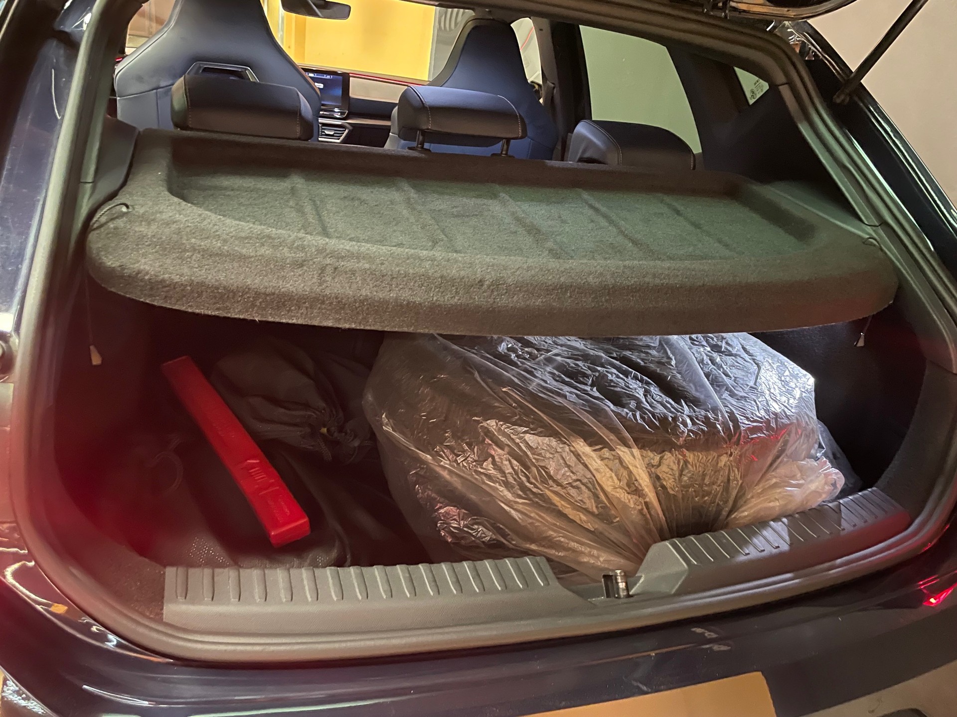 CUPRA LEON 1.4 e-HYBRID A-image-7