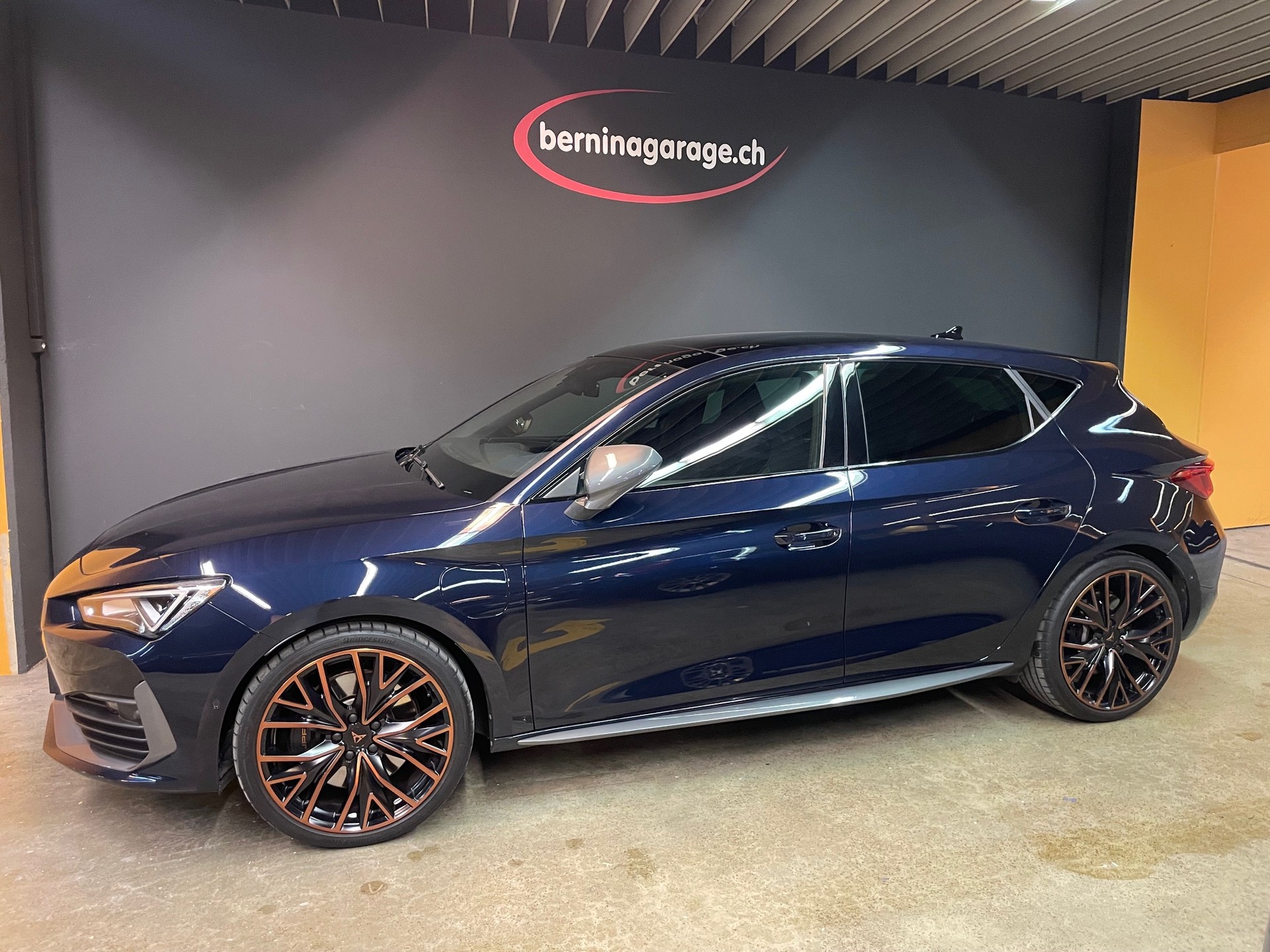 CUPRA LEON 1.4 e-HYBRID A-image-1
