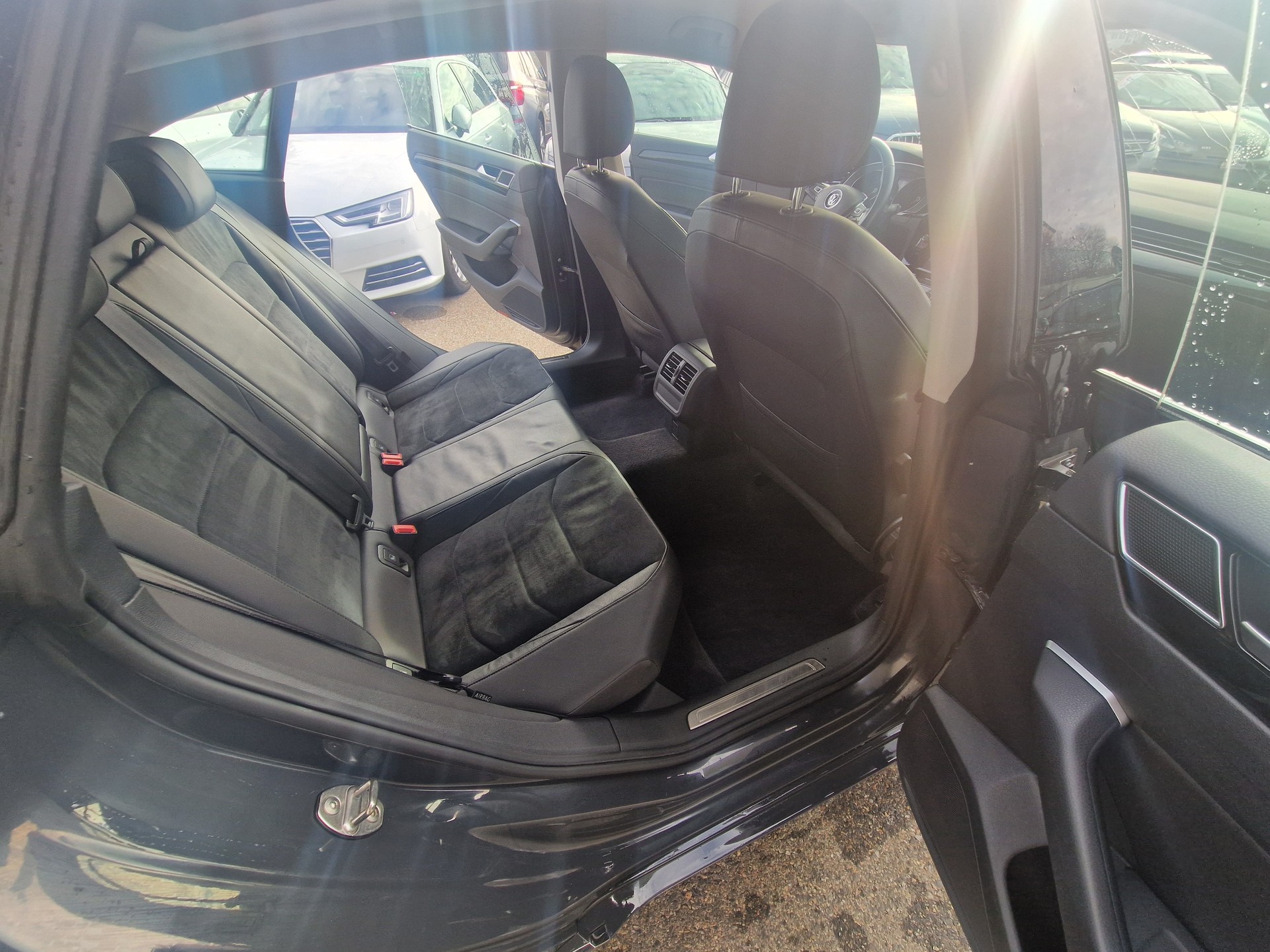 VW Arteon 2.0 TSI BMT Elegance 4Motion DSG-image-10