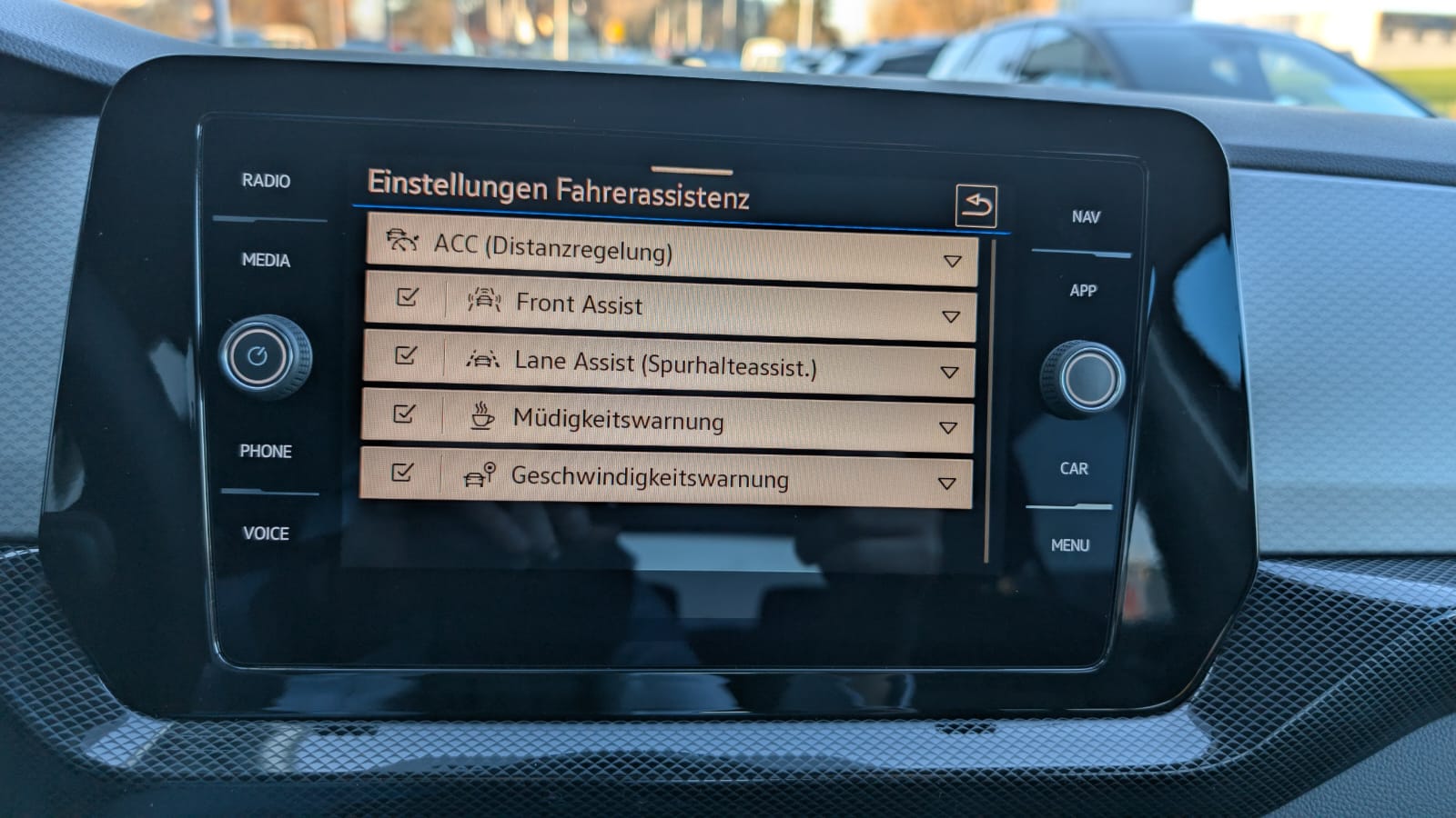 VW T-Cross 1.0 TSI EVO United DSG-image-9