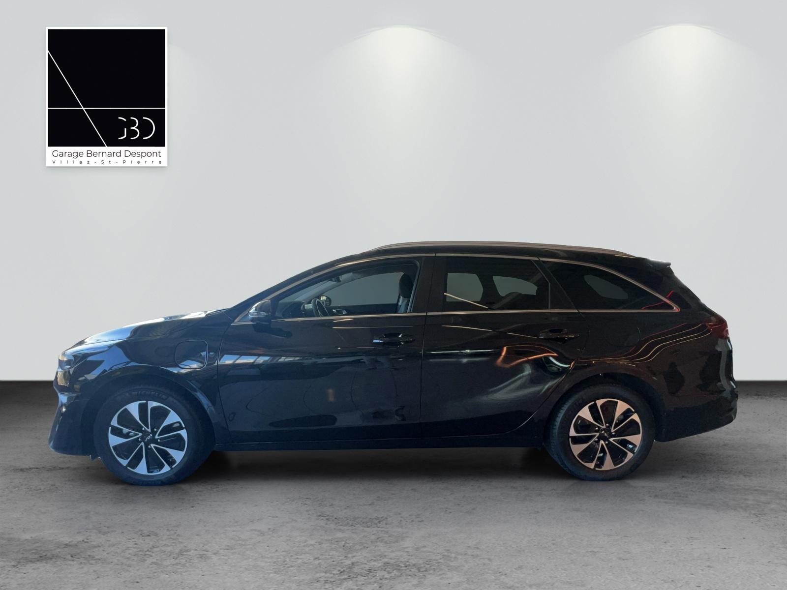 KIA Ceed SW 1.6 GDi Plug-in Hybrid Style-image-3