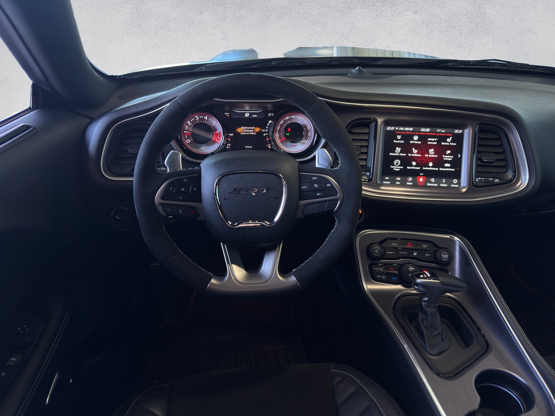 DODGE Challenger SRT Demon-image-6