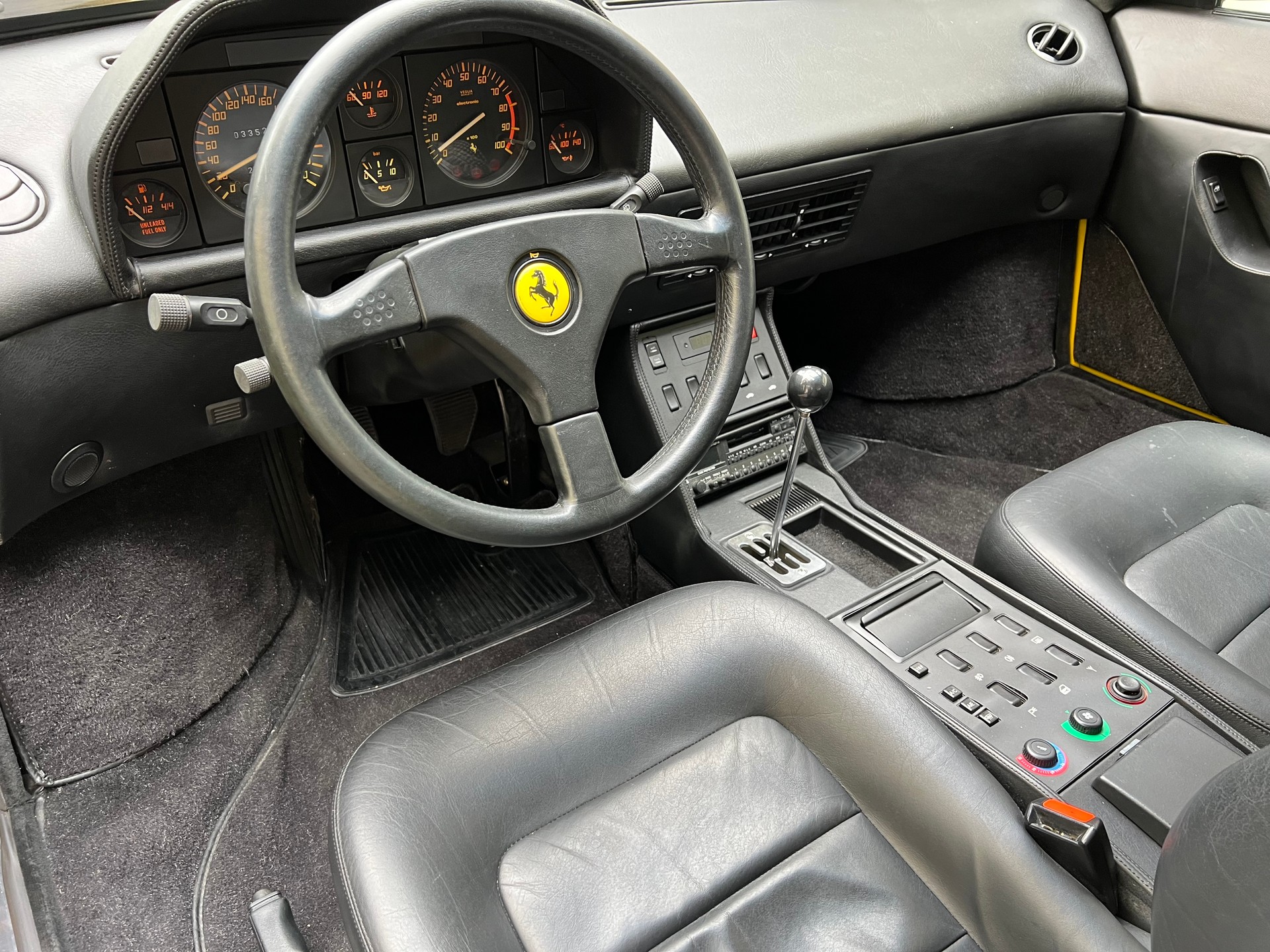 FERRARI Mondial 3.4 T-image-10