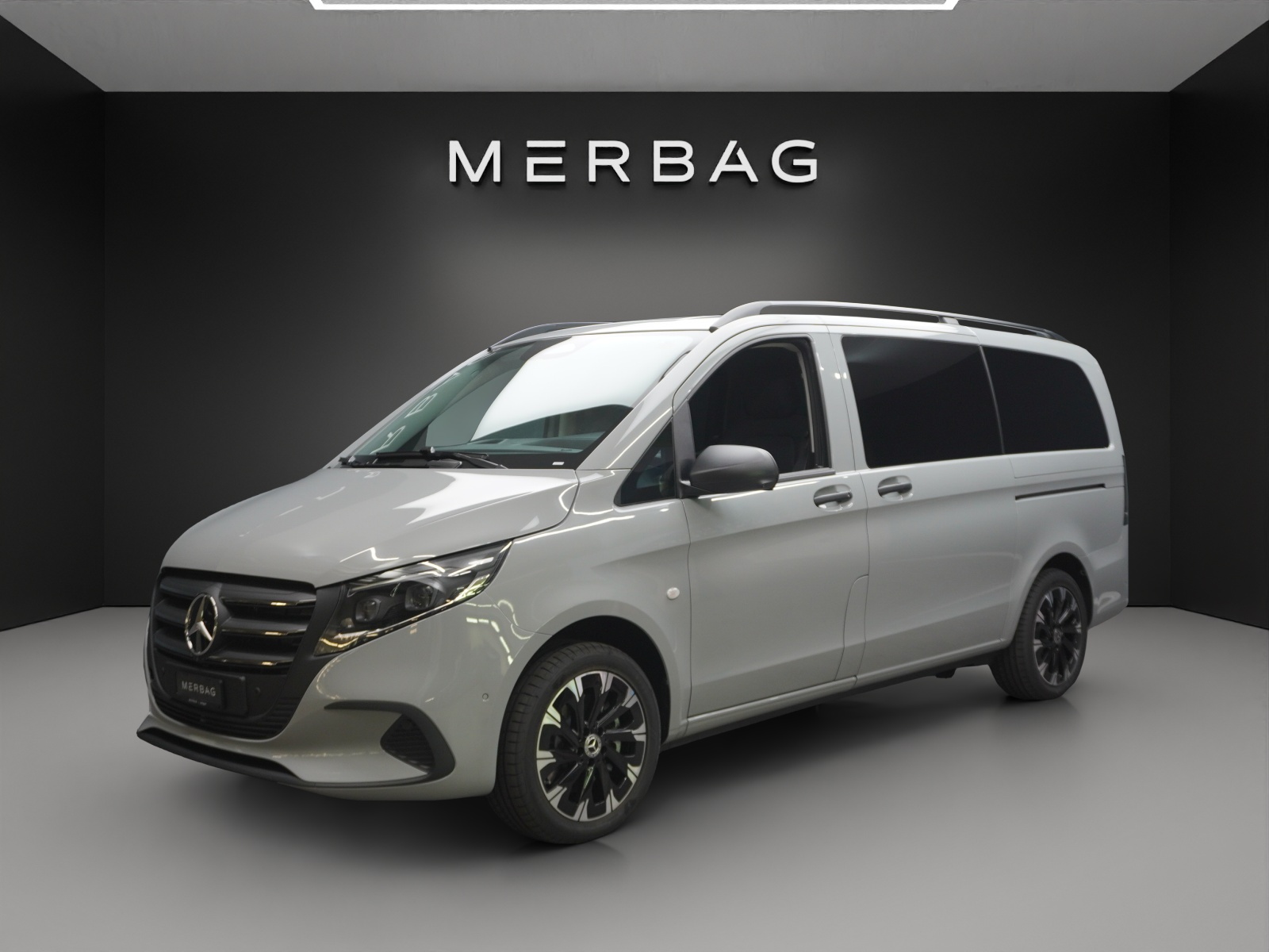 MERCEDES-BENZ Vito 116 CDI Tourer SELECT Family 3200mm-image-0