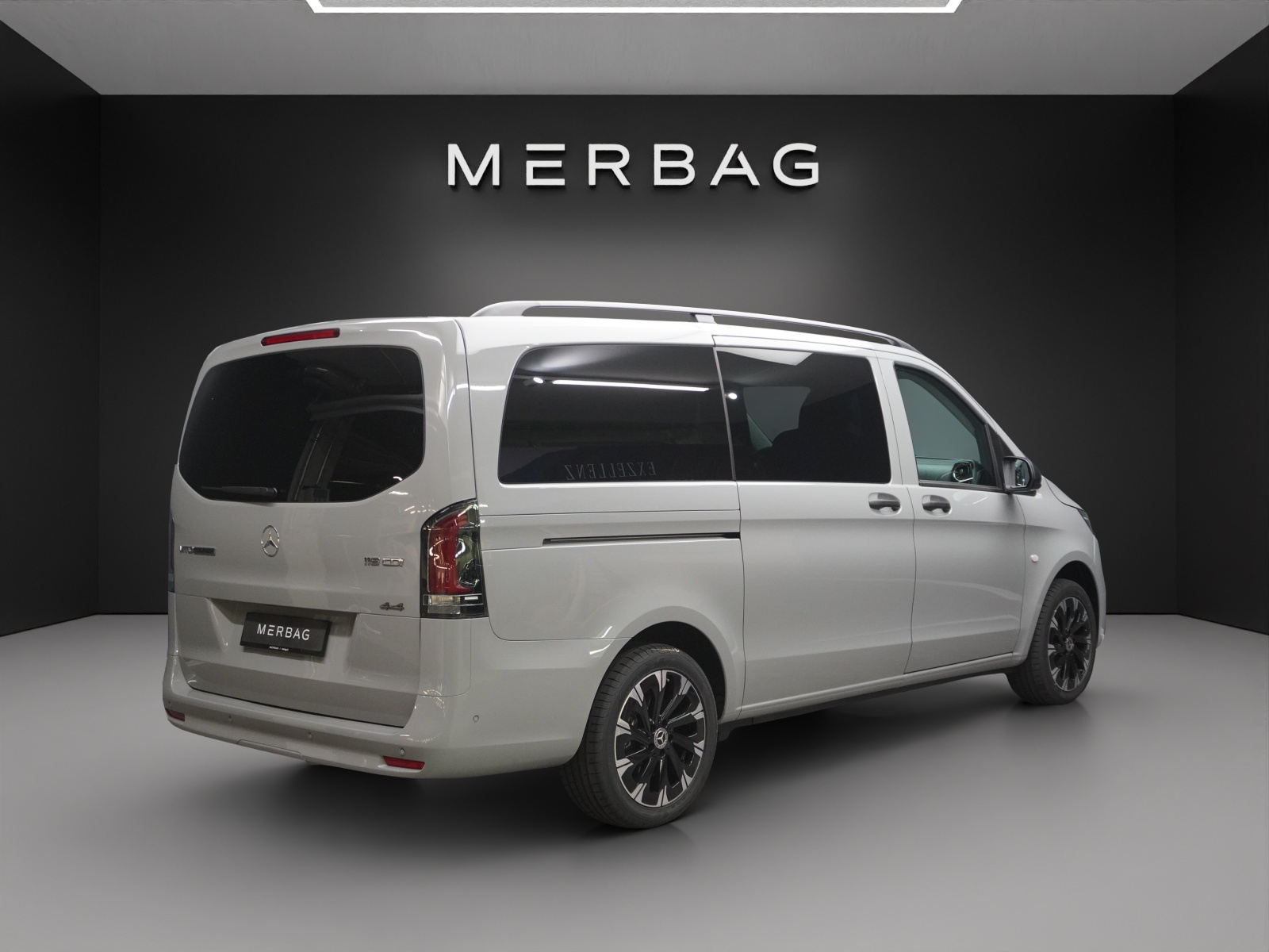 MERCEDES-BENZ Vito 116 CDI Tourer SELECT Family 3200mm-image-1