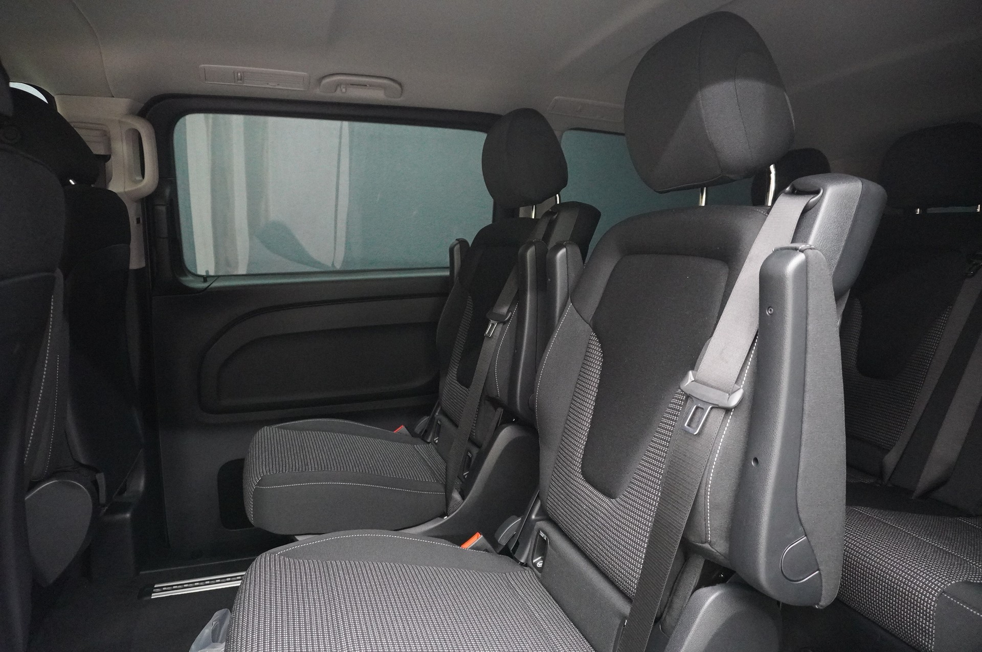 MERCEDES-BENZ Vito 116 CDI Tourer SELECT Family 3200mm-image-11