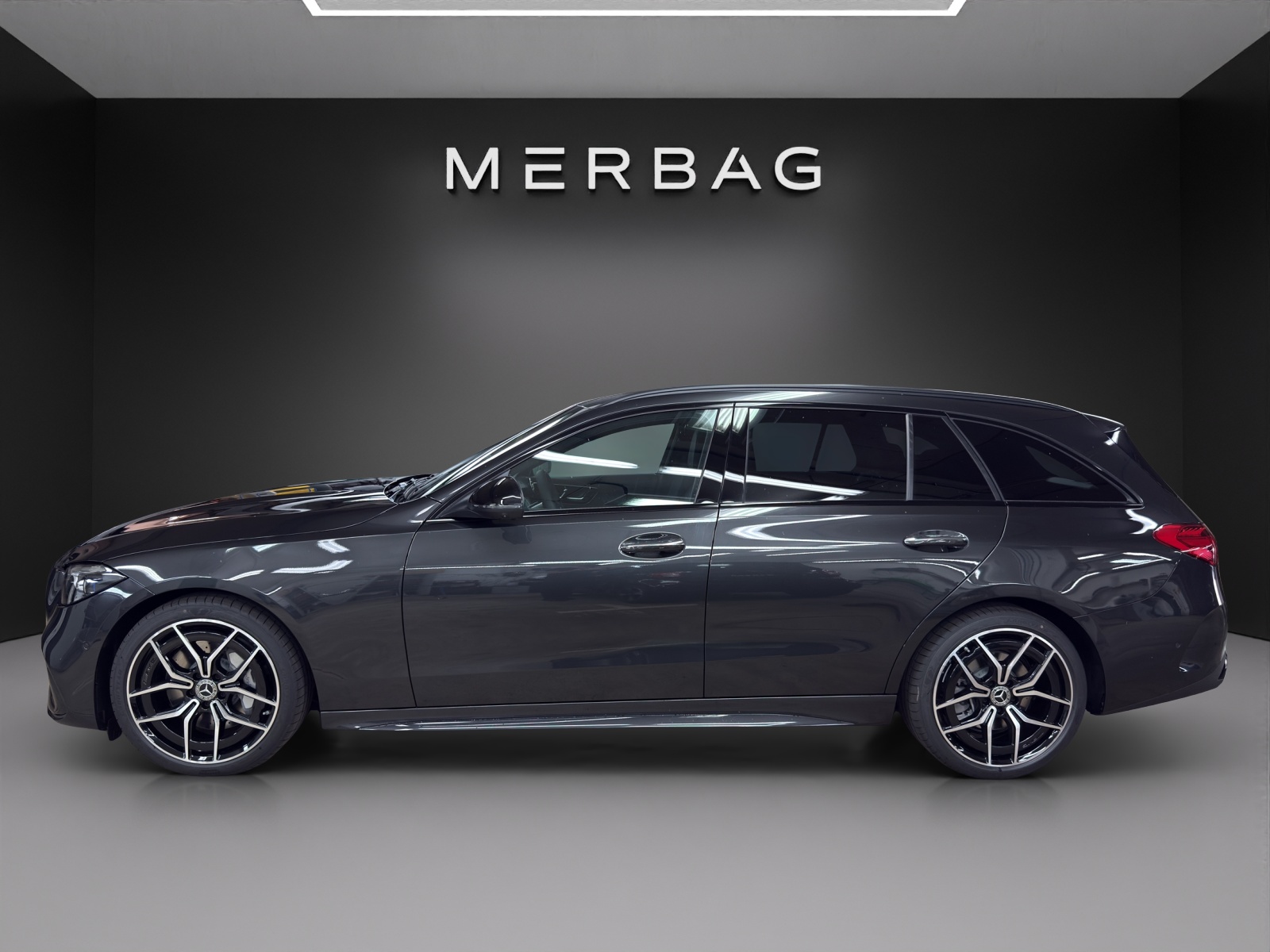 MERCEDES-BENZ C 220 d T 4 Matic Swiss Star-image-1