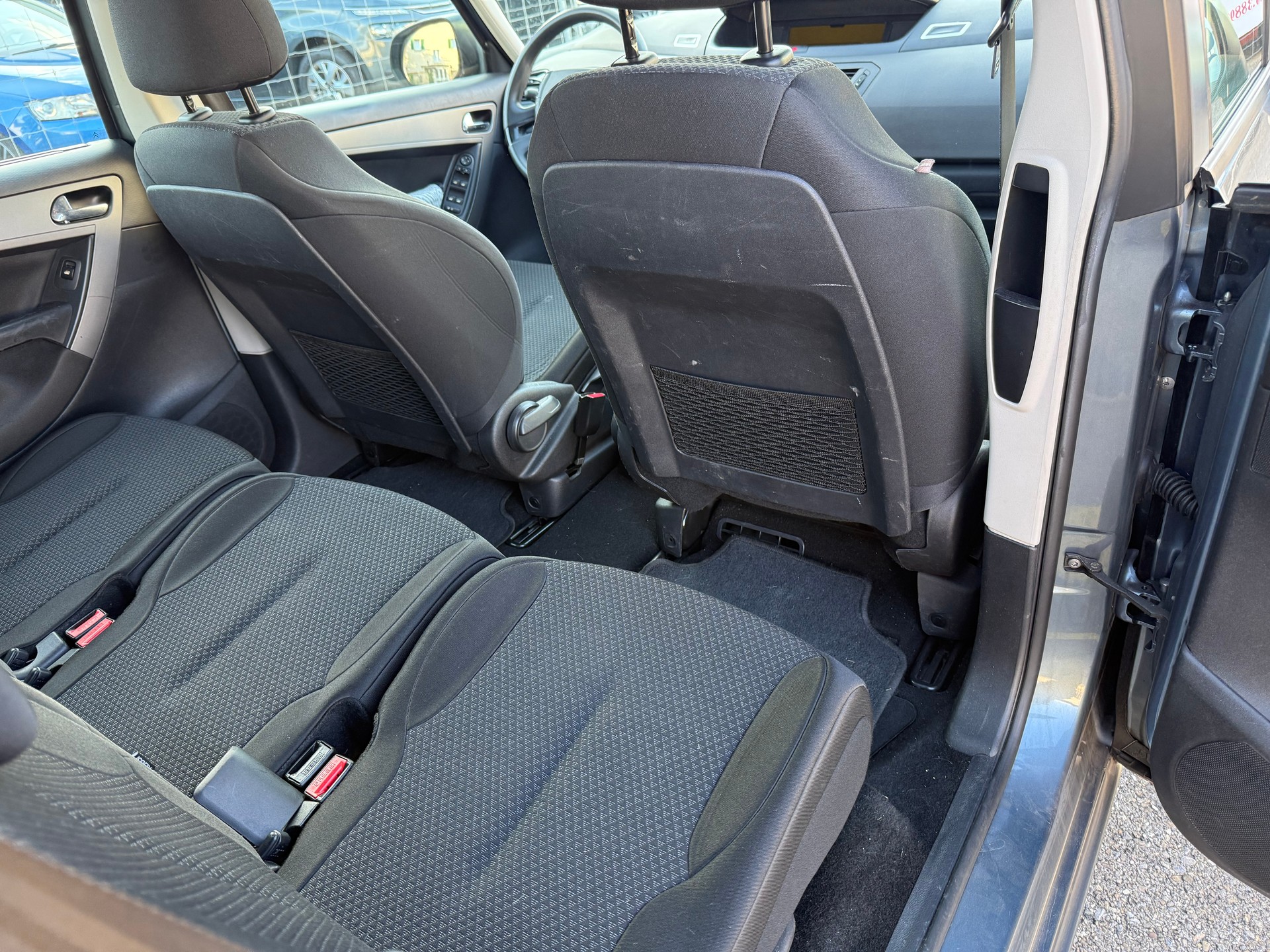 CITROEN Grand C4 Picasso 1.6i 16V X+-image-9