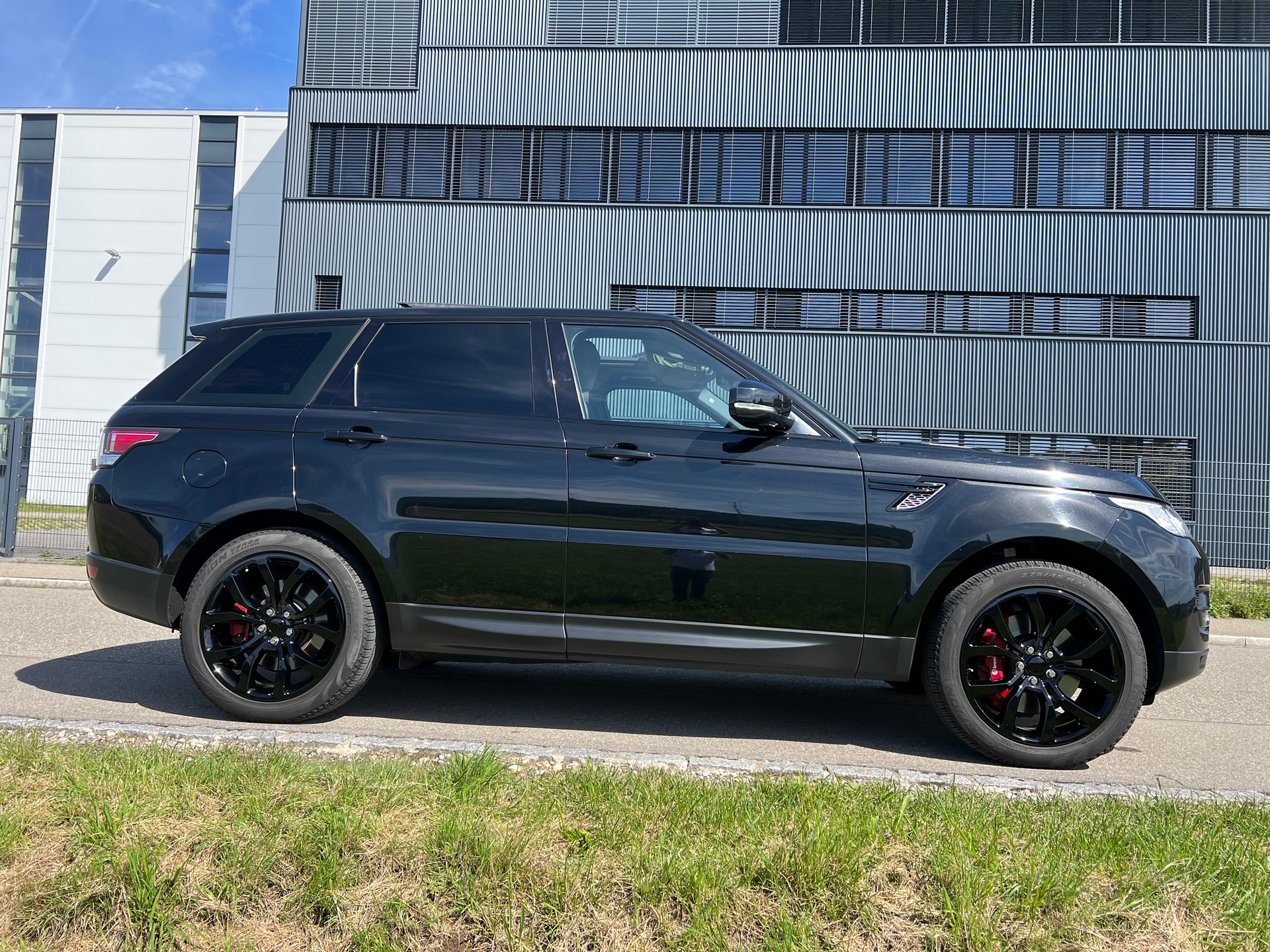 LAND ROVER Range Rover Sport 4.4 SDV8 Autobiography Automatic-image-13