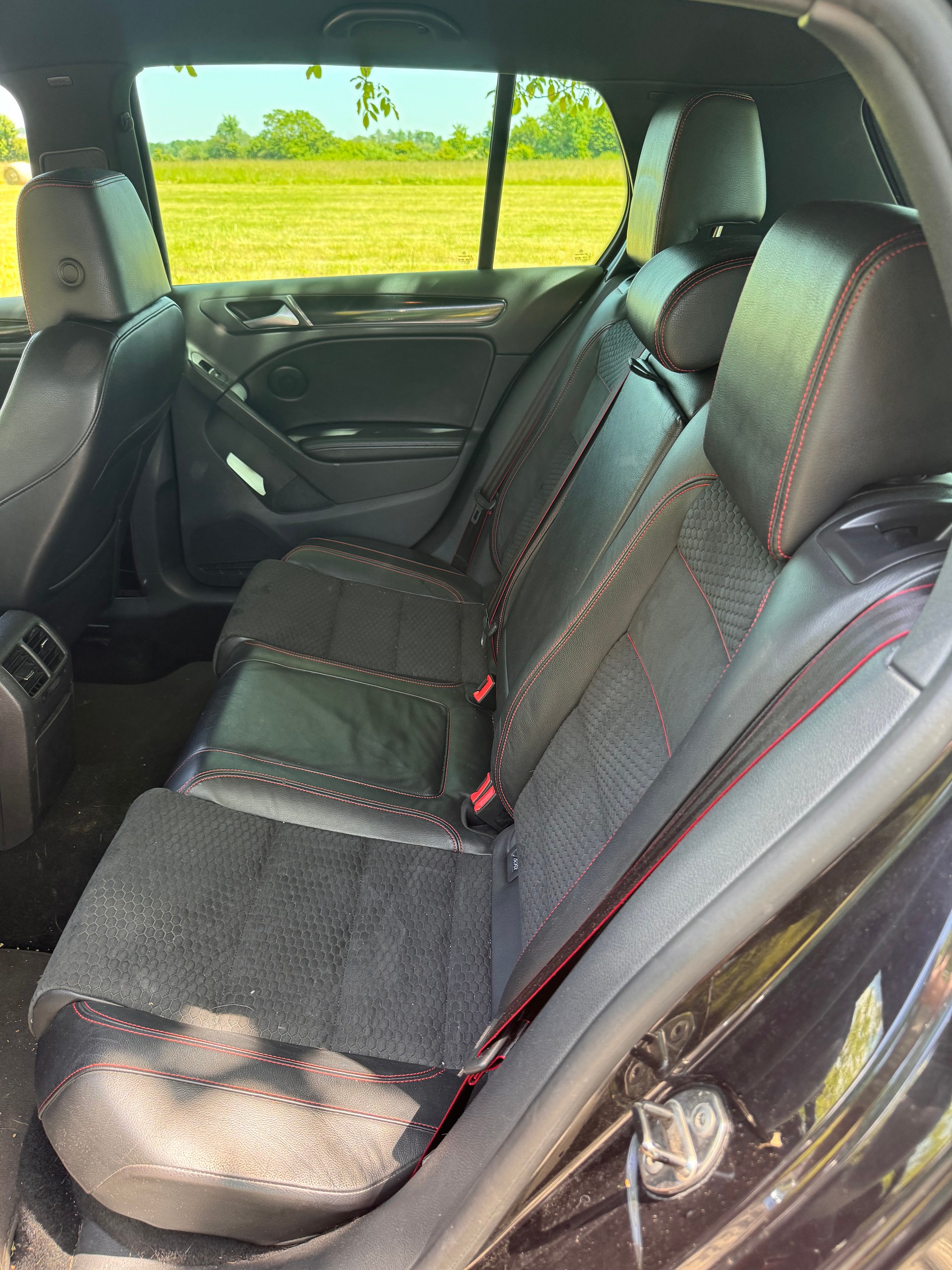 VW GOLF 2.0 TSI GTI Edition 35-image-9