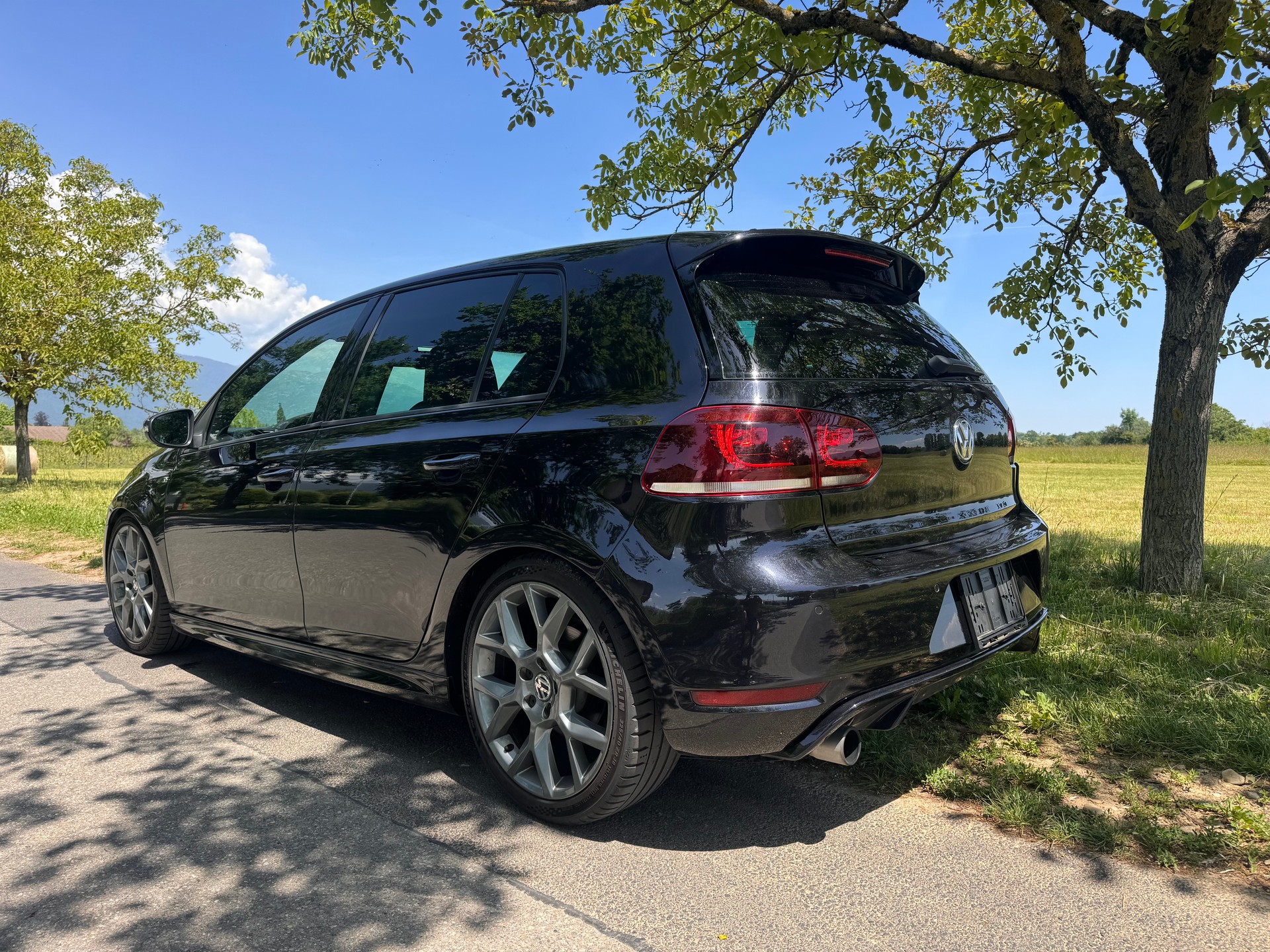 VW GOLF 2.0 TSI GTI Edition 35-image-2