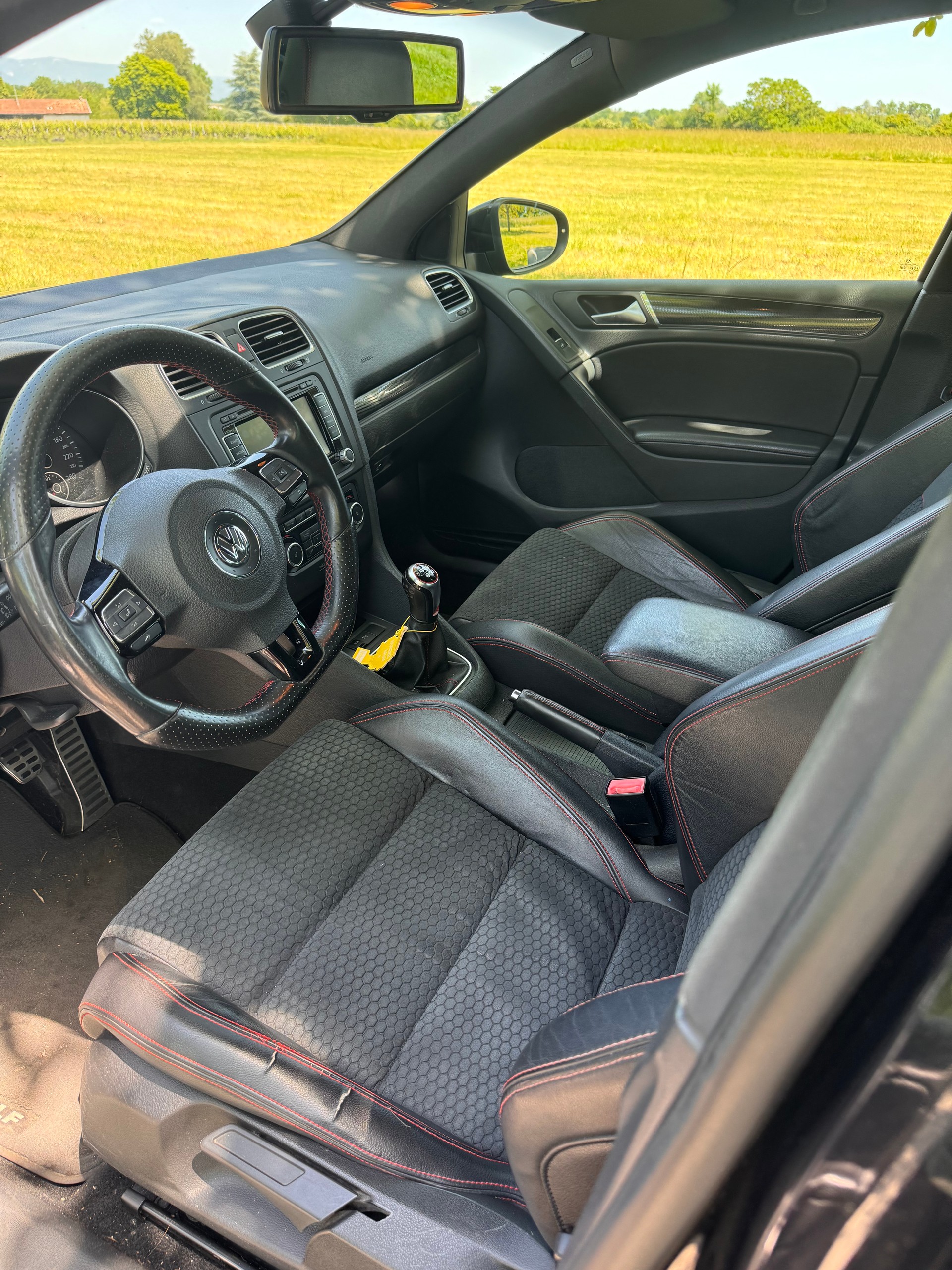VW GOLF 2.0 TSI GTI Edition 35-image-6