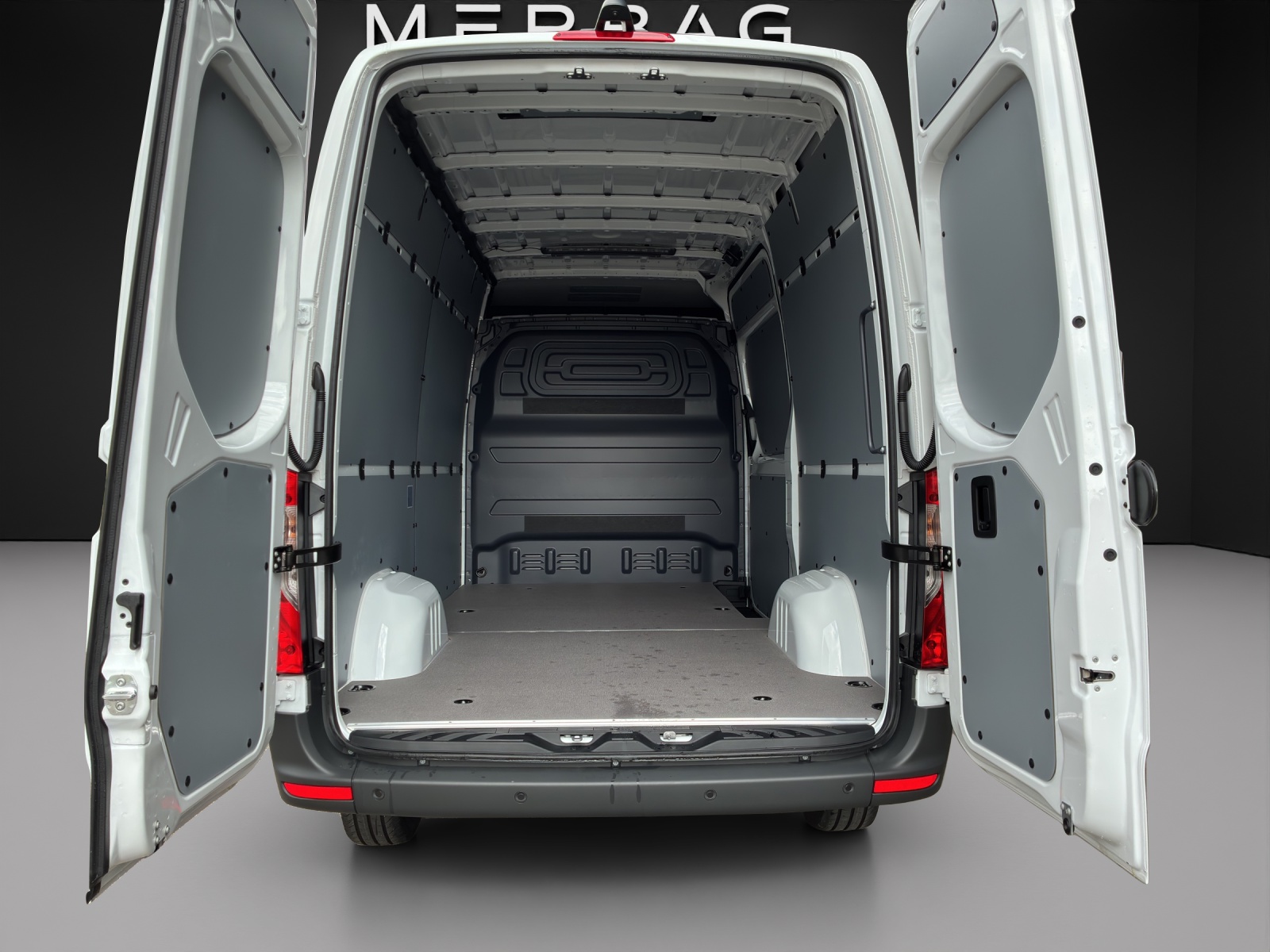 MERCEDES-BENZ Sprinter 317 CDI Standard 9G-TRONIC-image-11