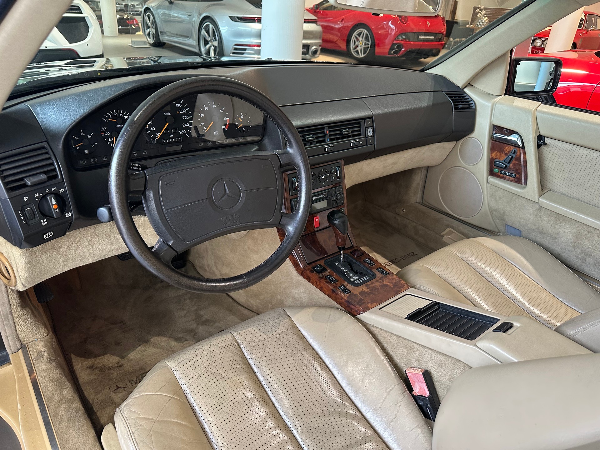 MERCEDES-BENZ SL 500-image-12