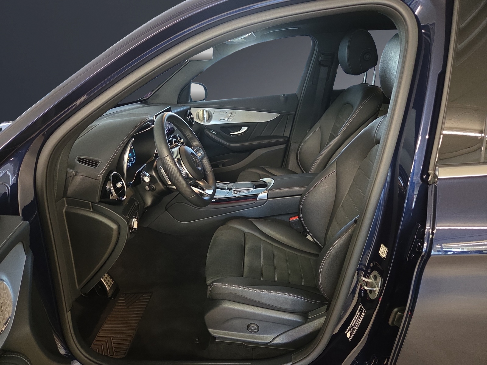 Image MERCEDES-BENZ GLC-300 GLC 300 e AMG Line 4Matic 9G-Tronic