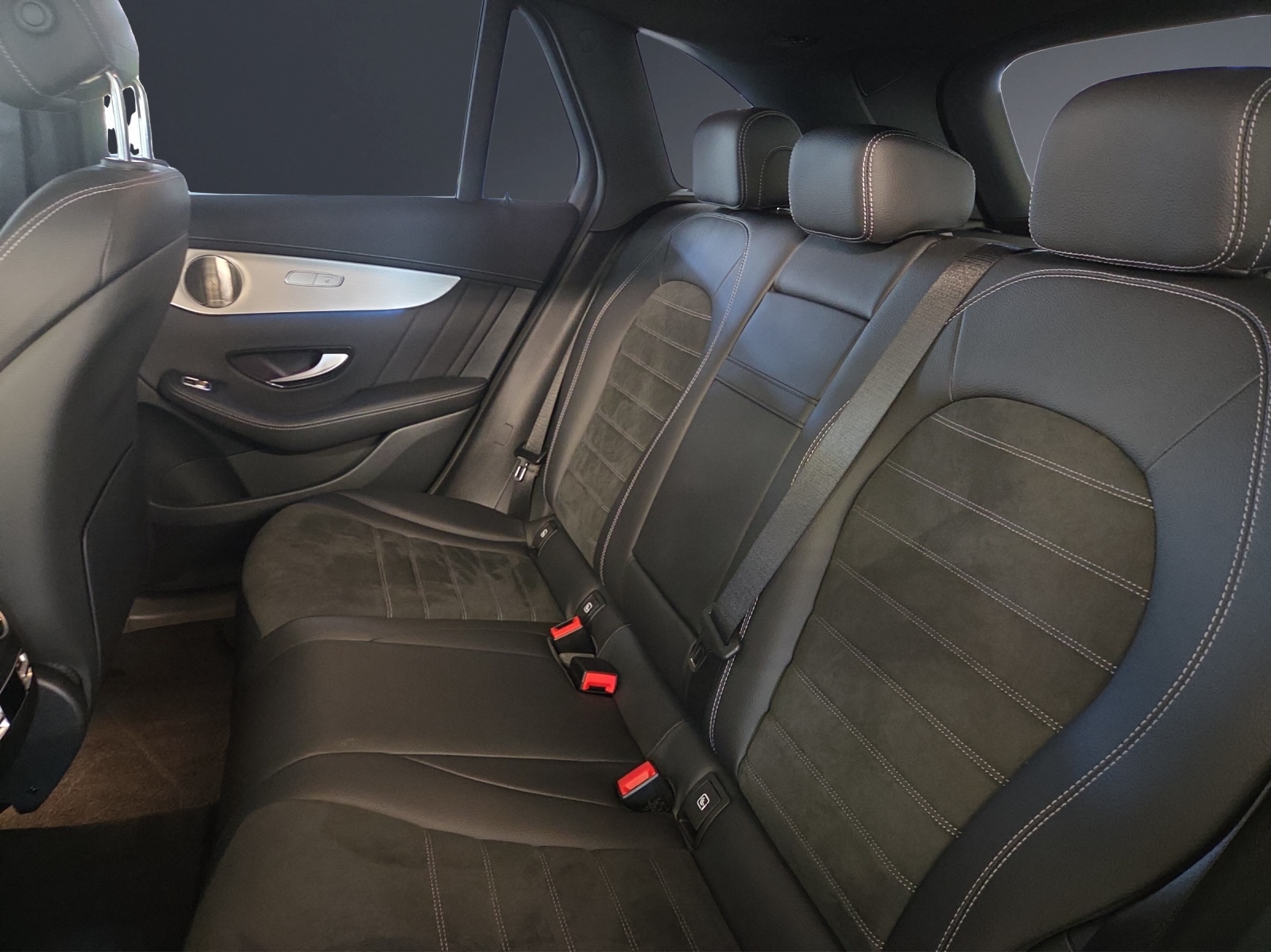 Image MERCEDES-BENZ GLC-300 GLC 300 e AMG Line 4Matic 9G-Tronic