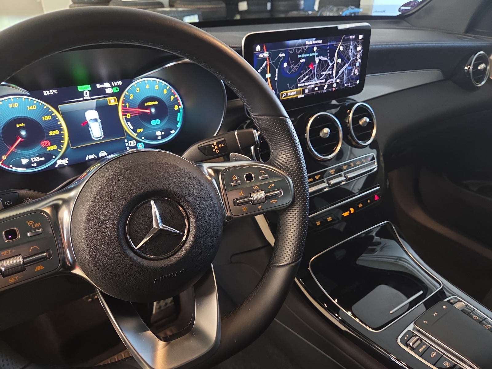 Image MERCEDES-BENZ GLC-300 GLC 300 e AMG Line 4Matic 9G-Tronic