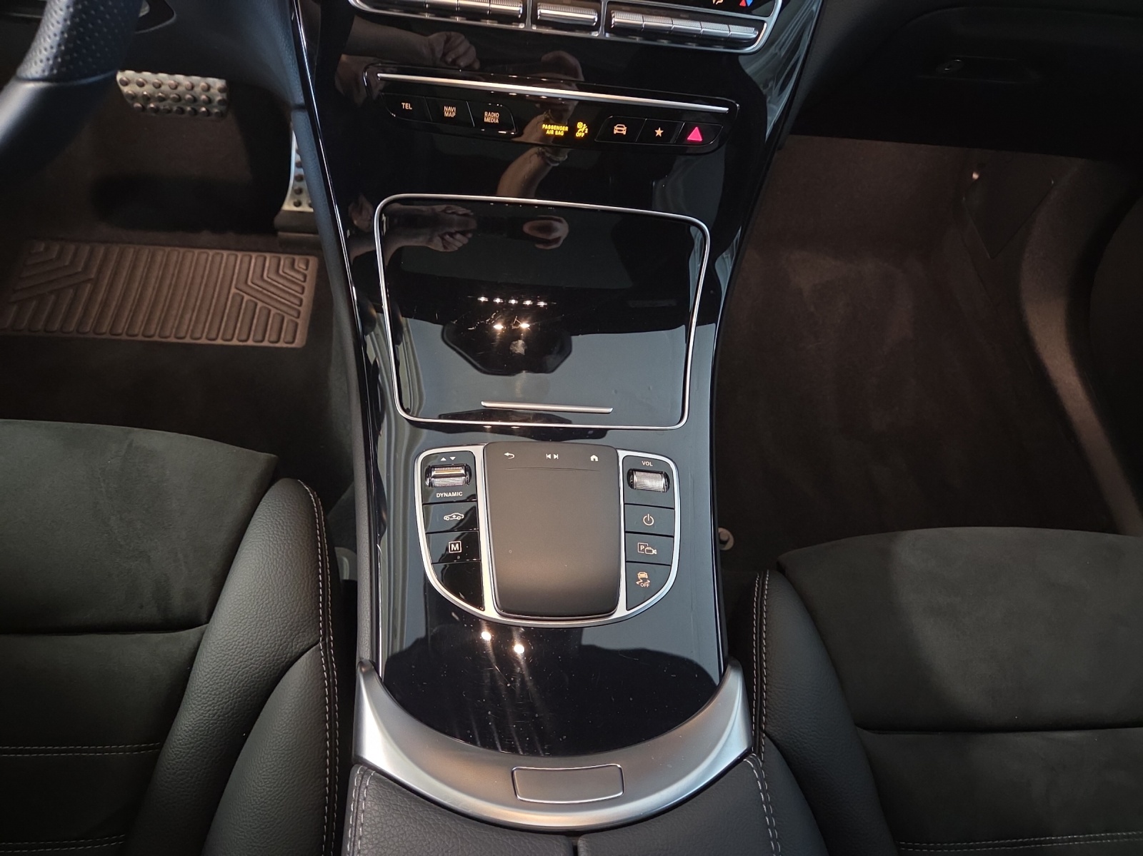 Image MERCEDES-BENZ GLC-300 GLC 300 e AMG Line 4Matic 9G-Tronic