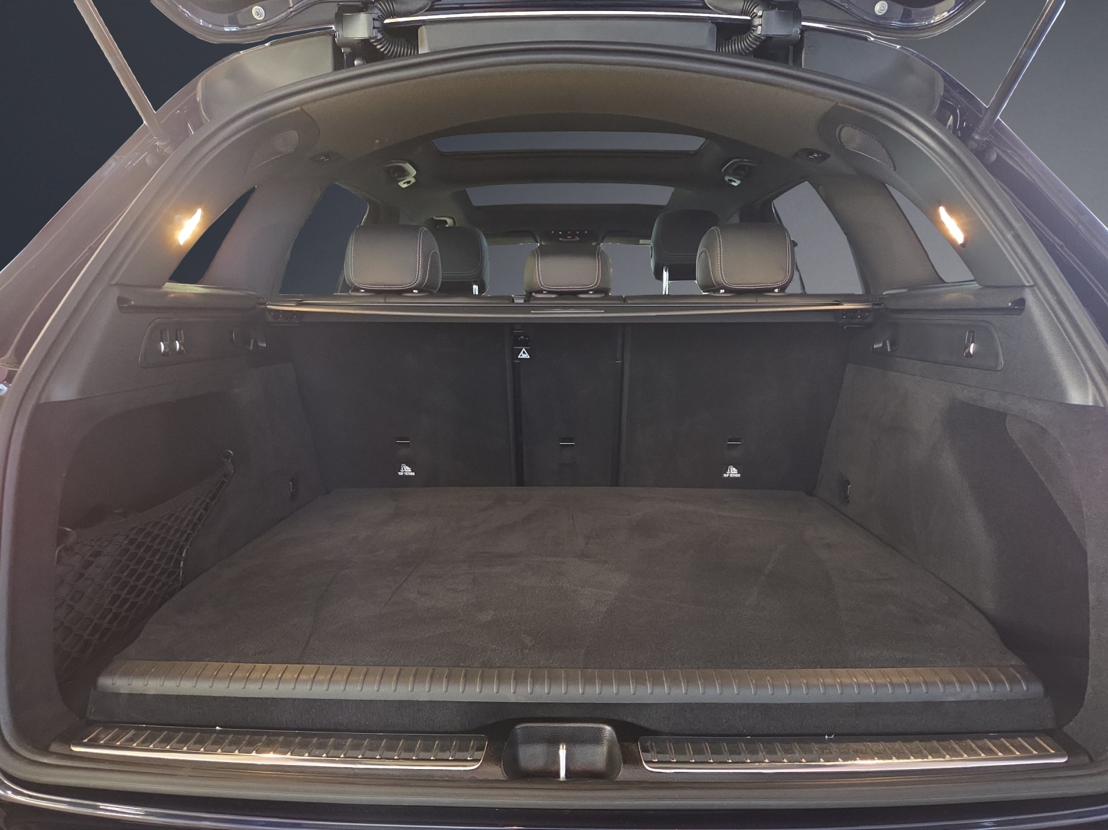 Image MERCEDES-BENZ GLC-300 GLC 300 e AMG Line 4Matic 9G-Tronic