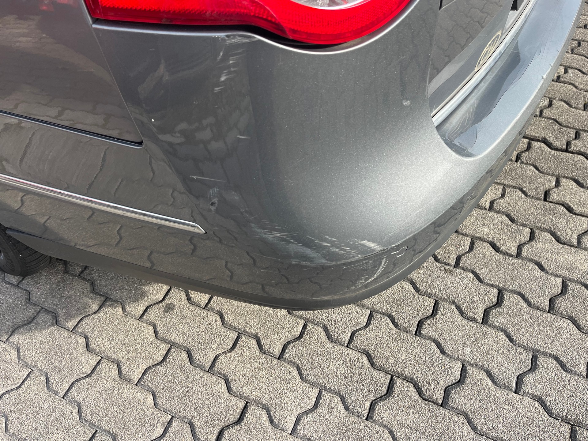 VW Passat Variant 2.0 TDI Comfortline-image-5