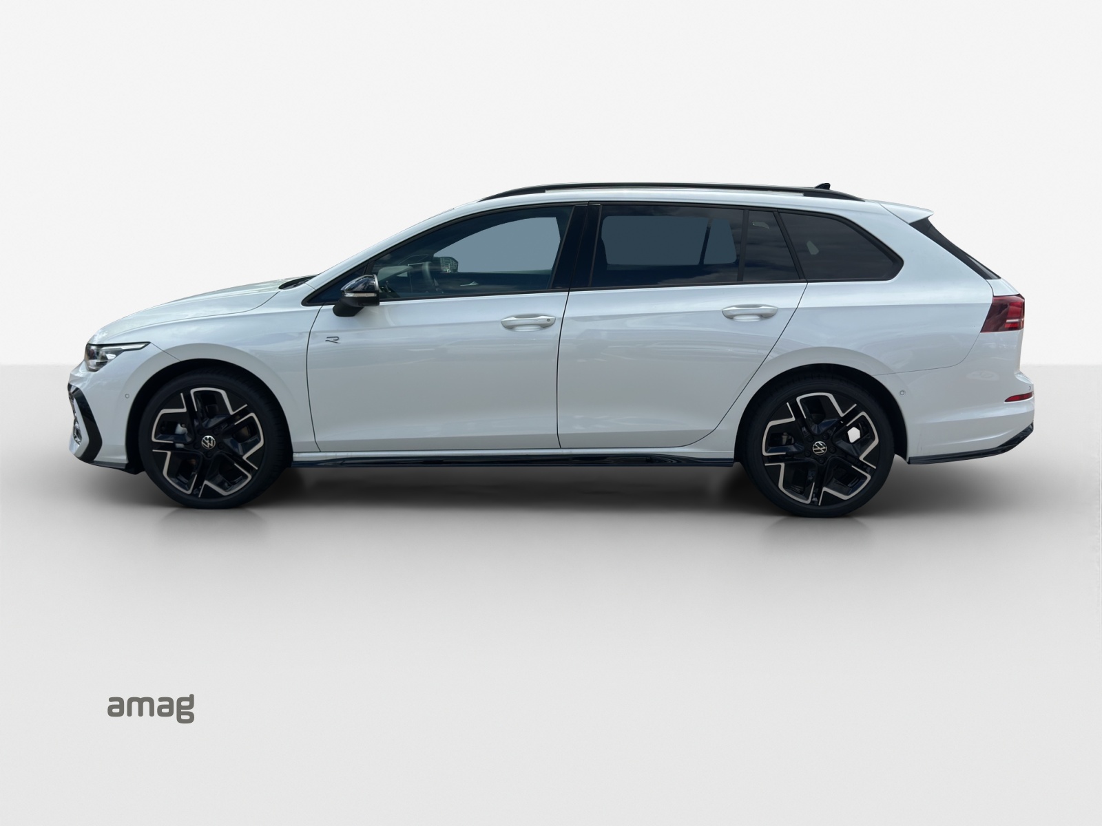VW Golf Variant 1.5 eTSI mHEV R-Line-image-1
