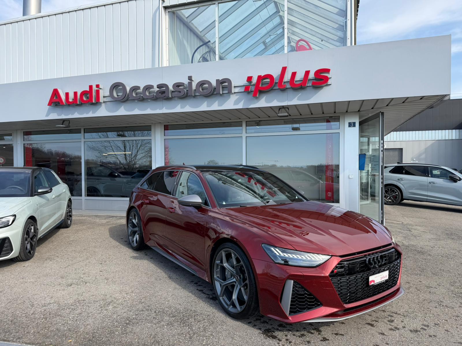 AUDI RS6 Avant 4.0 TFSI V8 Performance quattro-image-0
